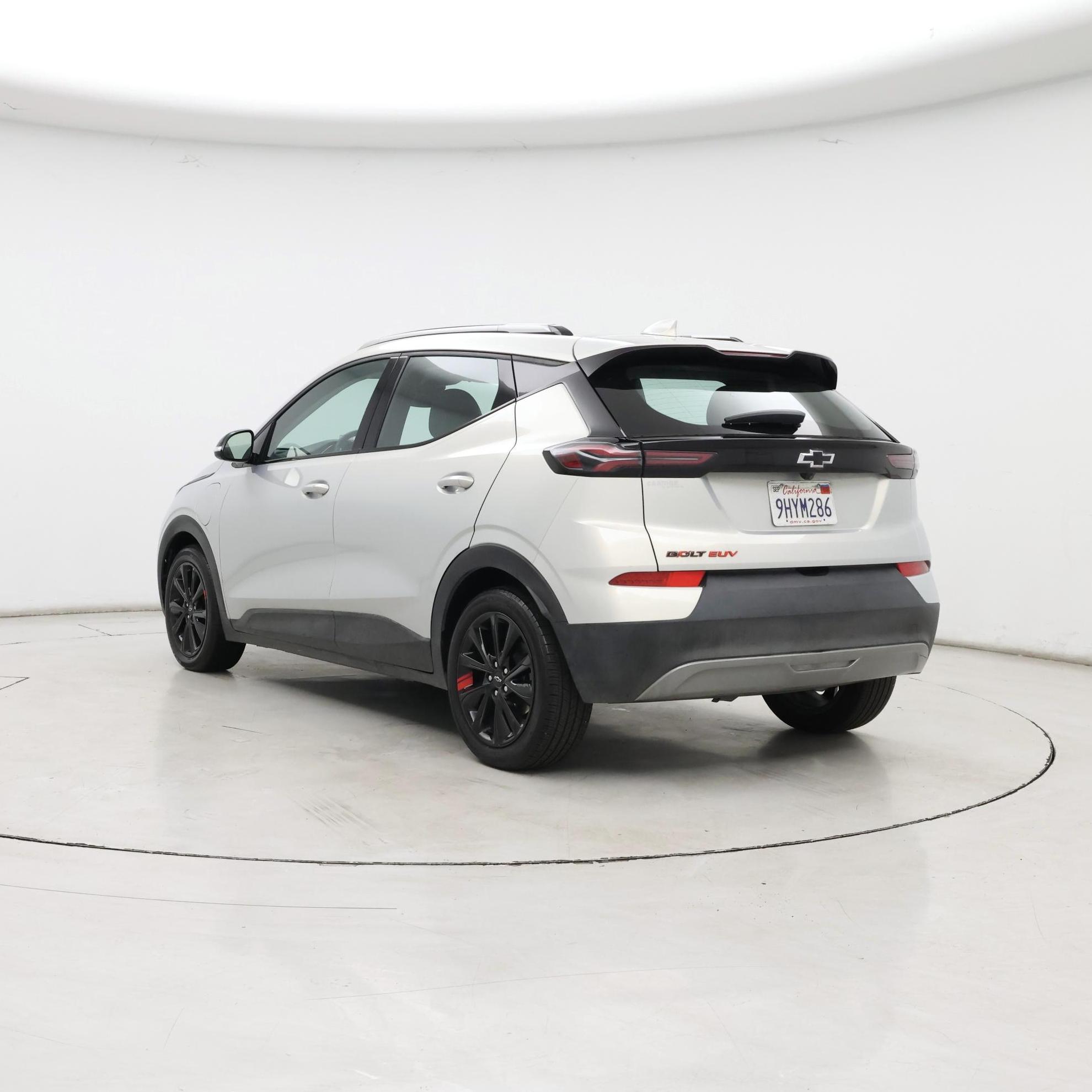 Thumbnail: 2023 Chevrolet Bolt EUV - 2