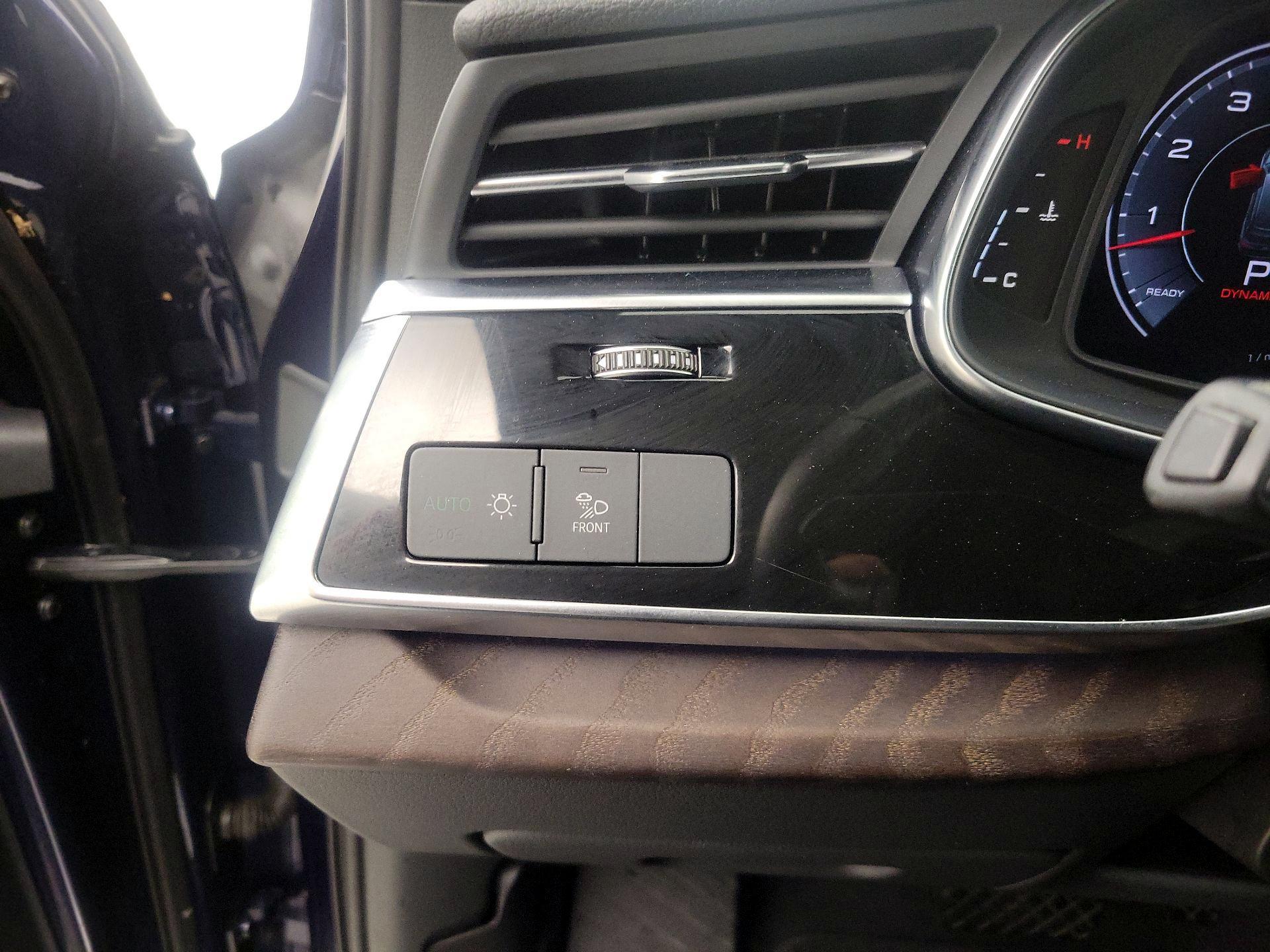 Thumbnail: 2020 Audi Q7 - 13