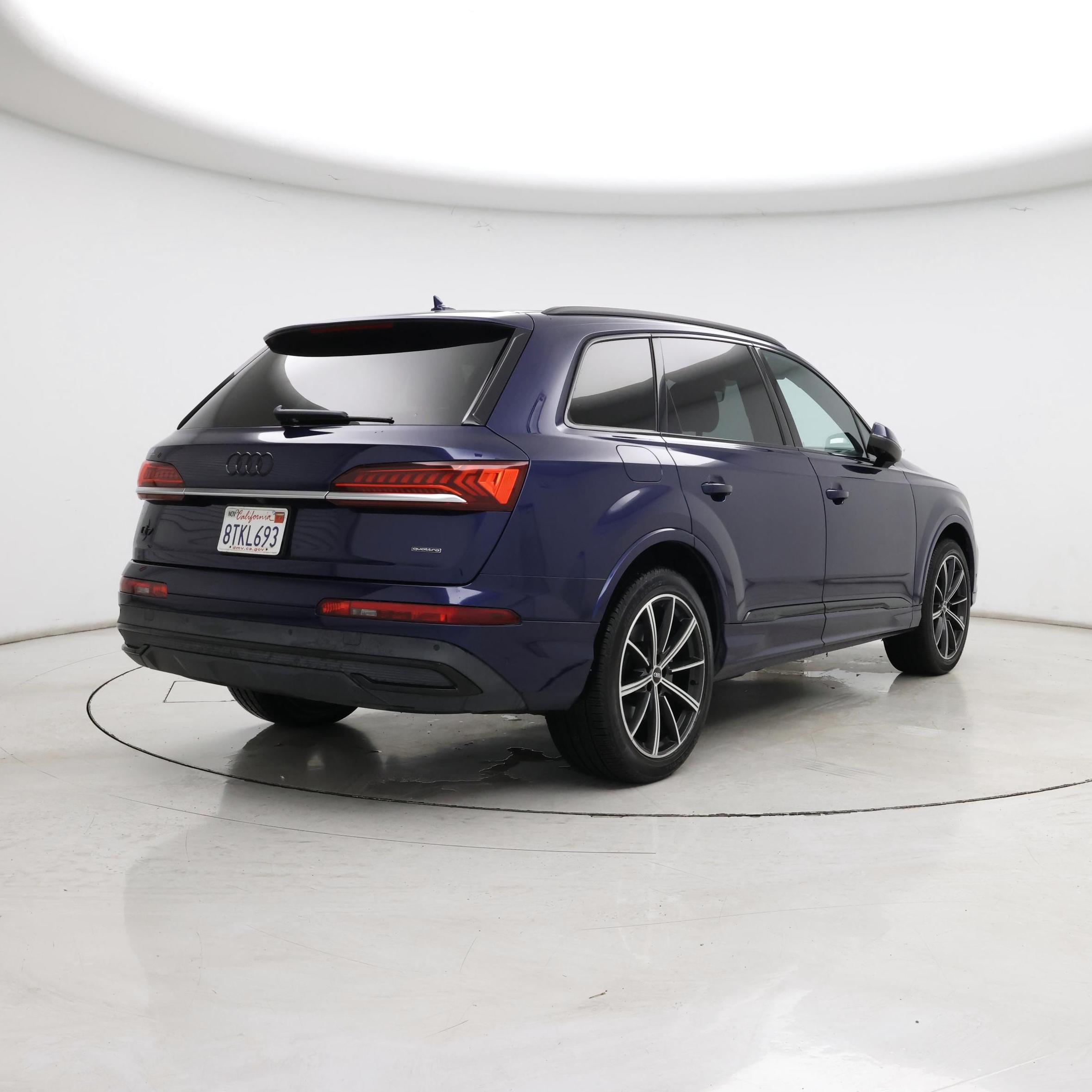 Thumbnail: 2020 Audi Q7 - 8