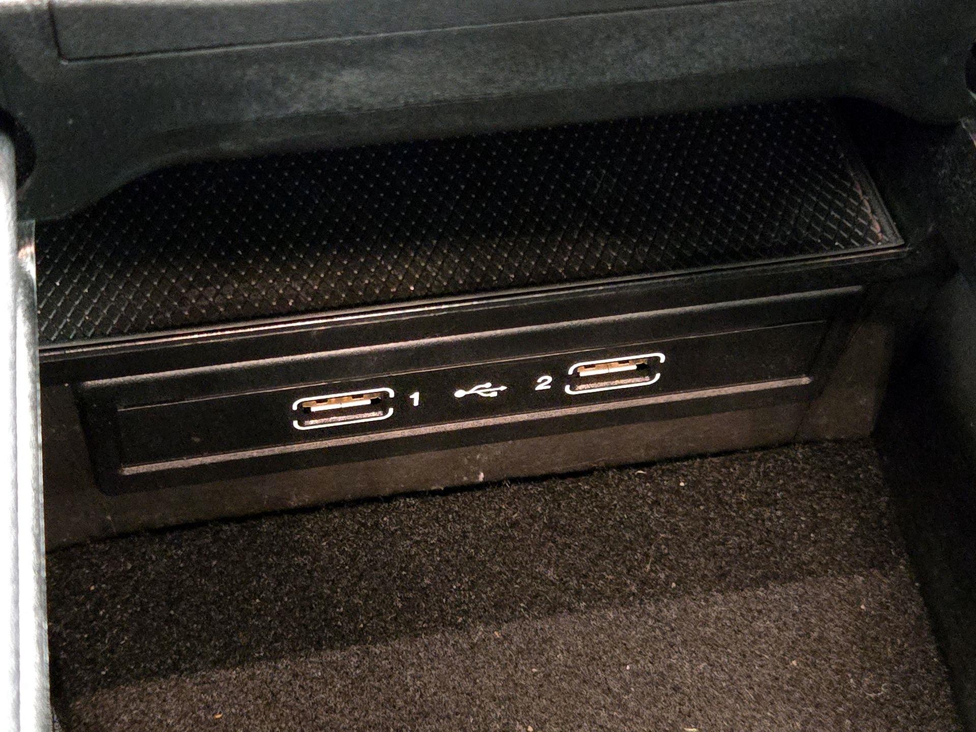 Thumbnail: 2017 Mercedes-Benz C-Class - 18