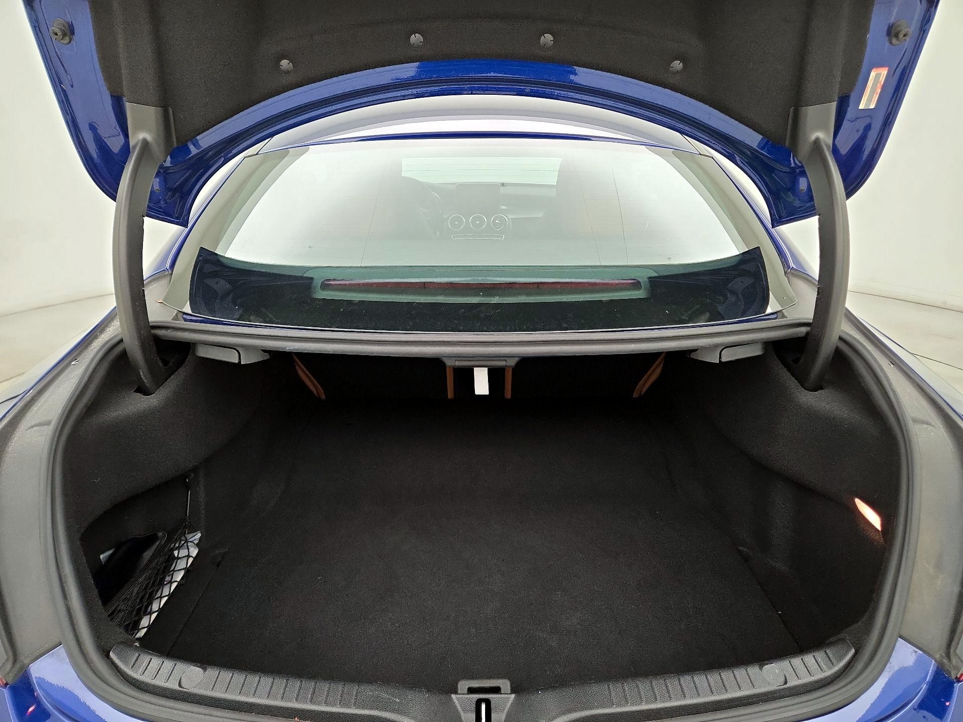 Thumbnail: 2017 Mercedes-Benz C-Class - 20