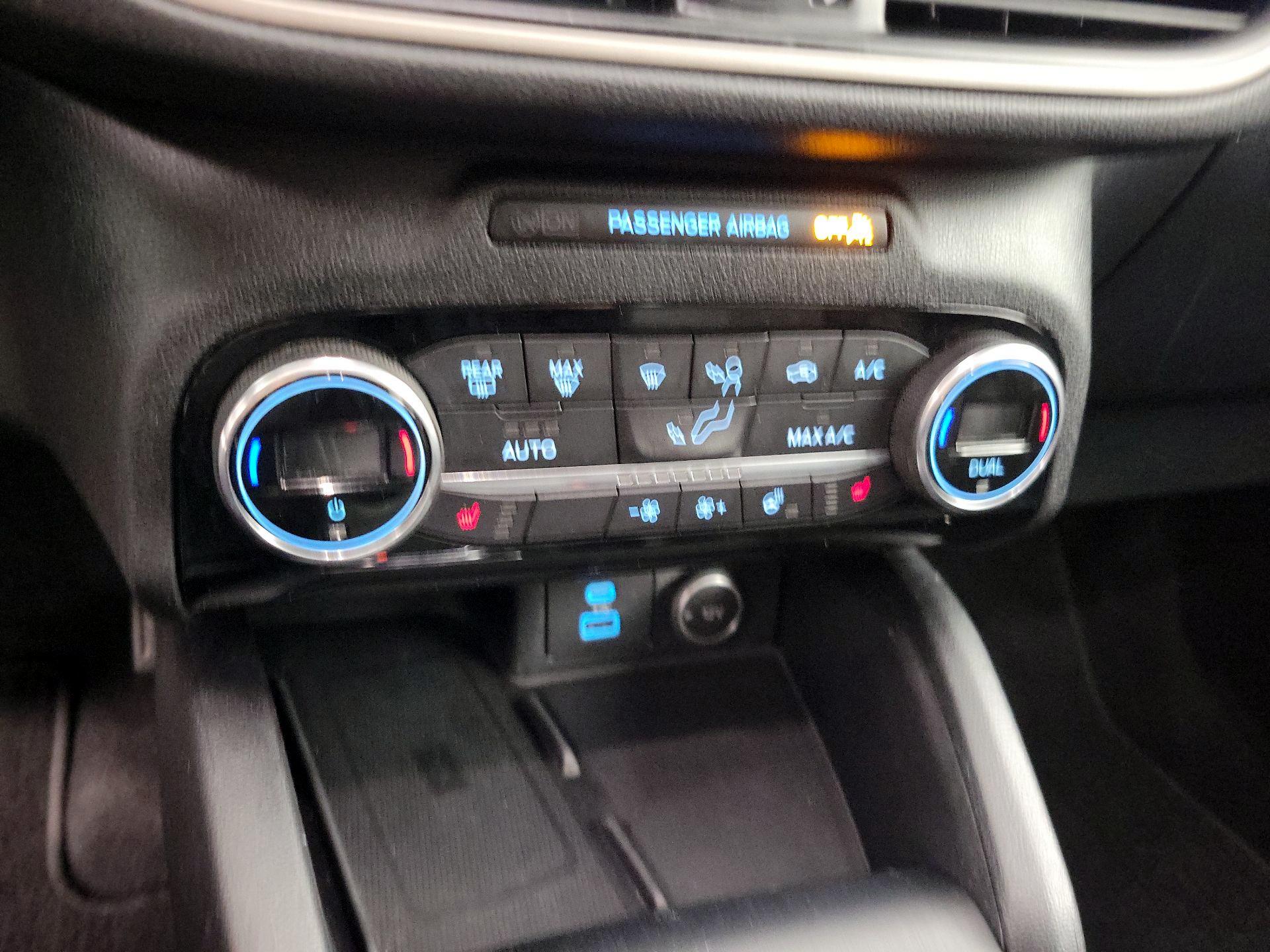 Thumbnail: 2021 Ford Escape - 16