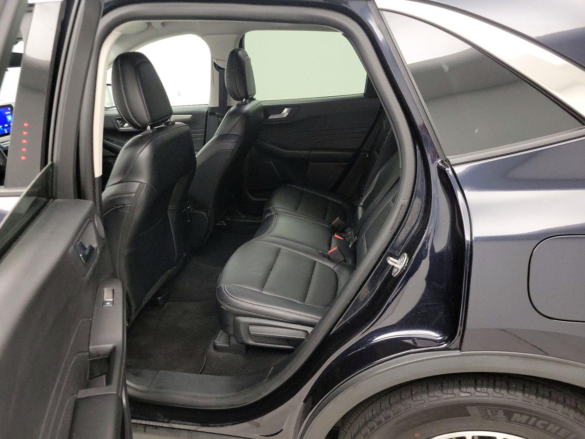 Thumbnail: 2021 Ford Escape - 19