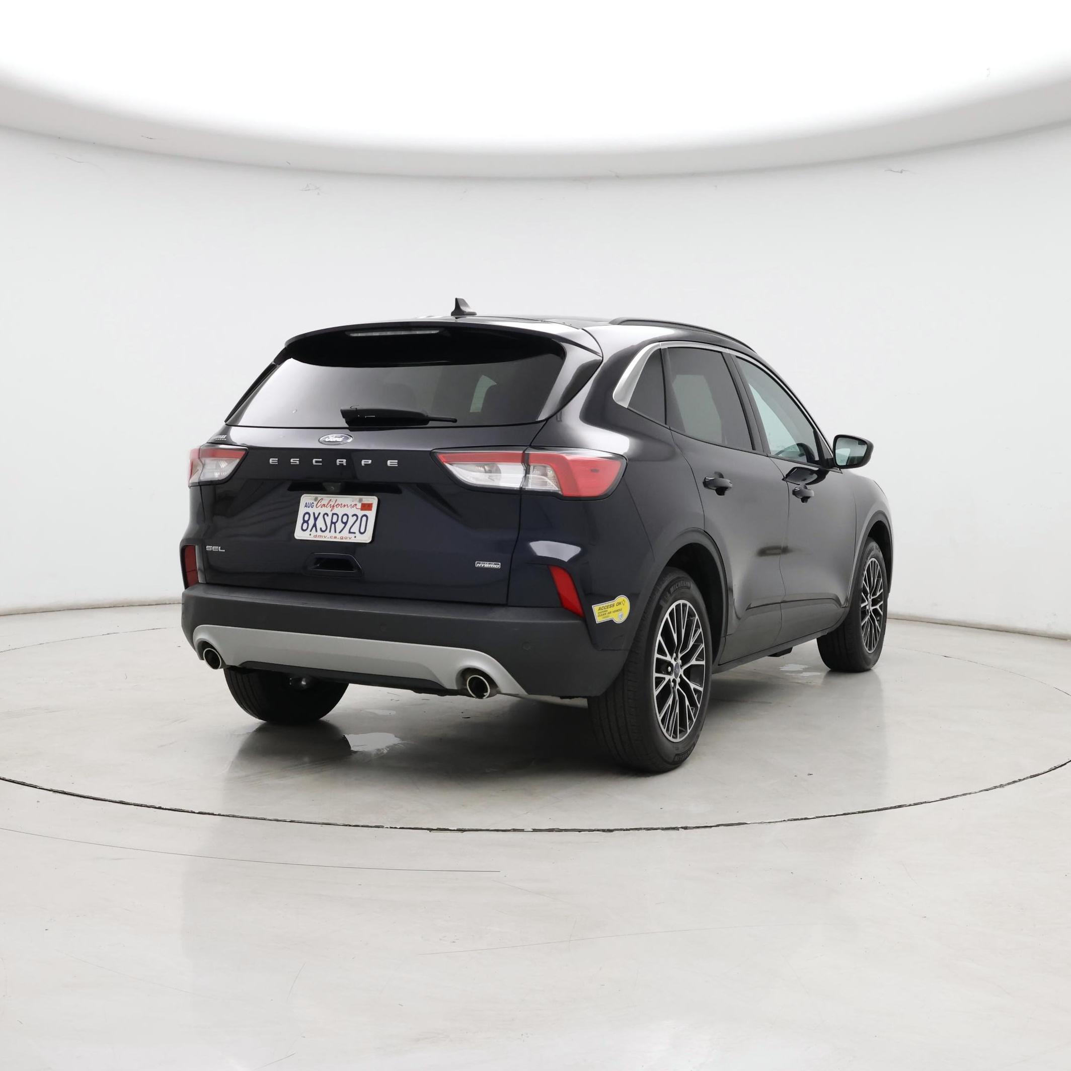 Thumbnail: 2021 Ford Escape - 8