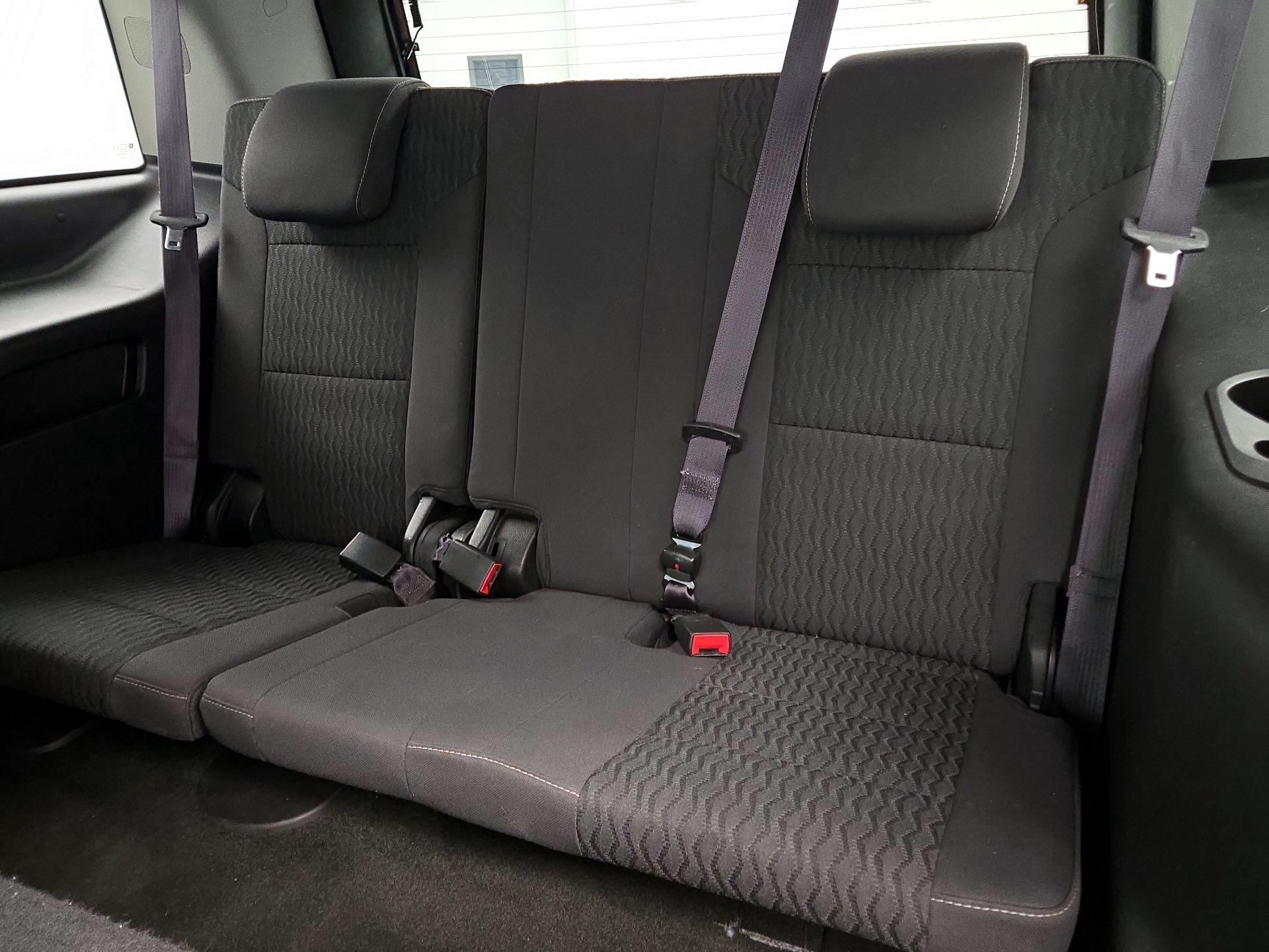 Thumbnail: 2016 Chevrolet Tahoe - 20