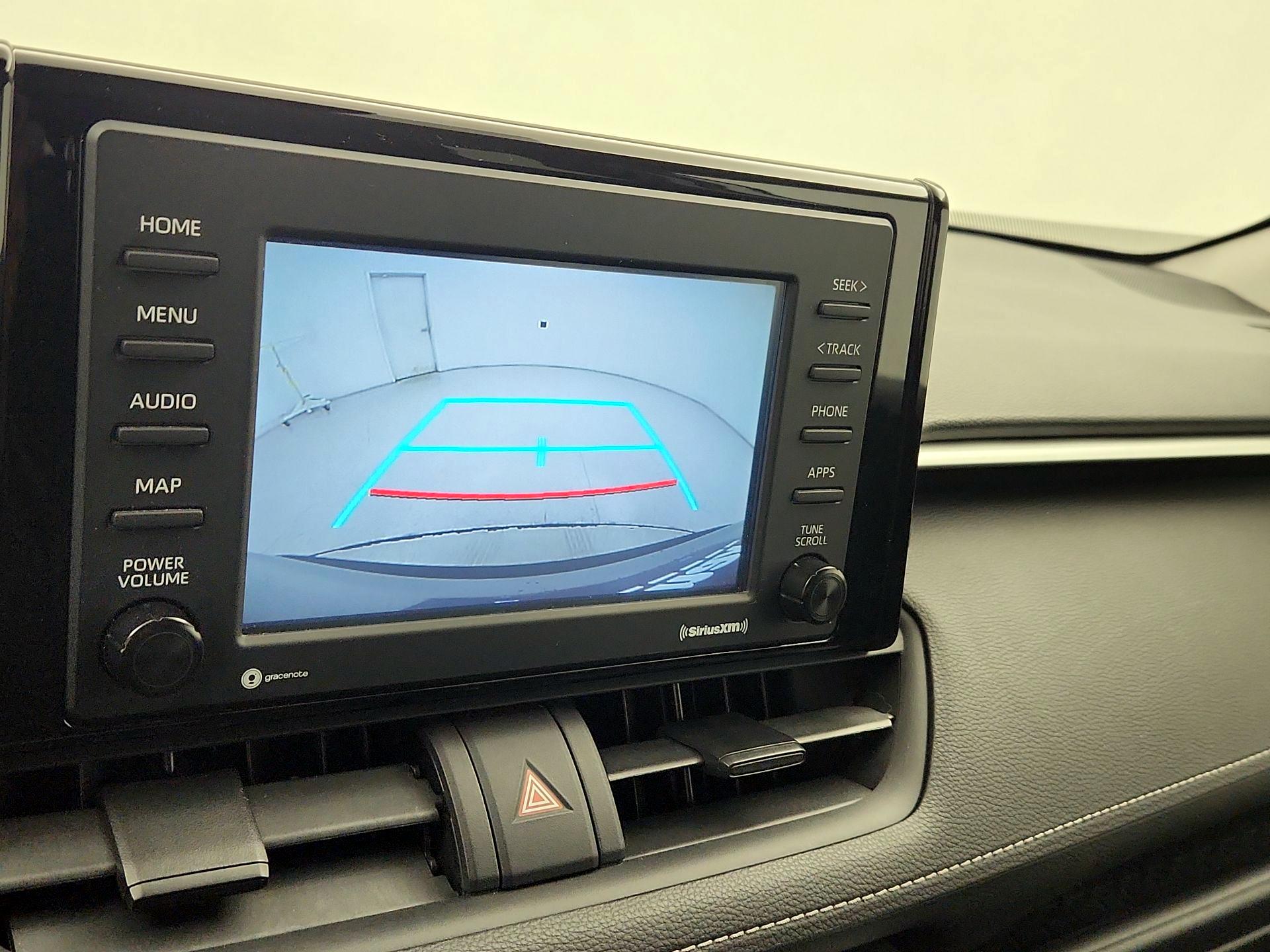 Thumbnail: 2020 Toyota RAV4 - 14