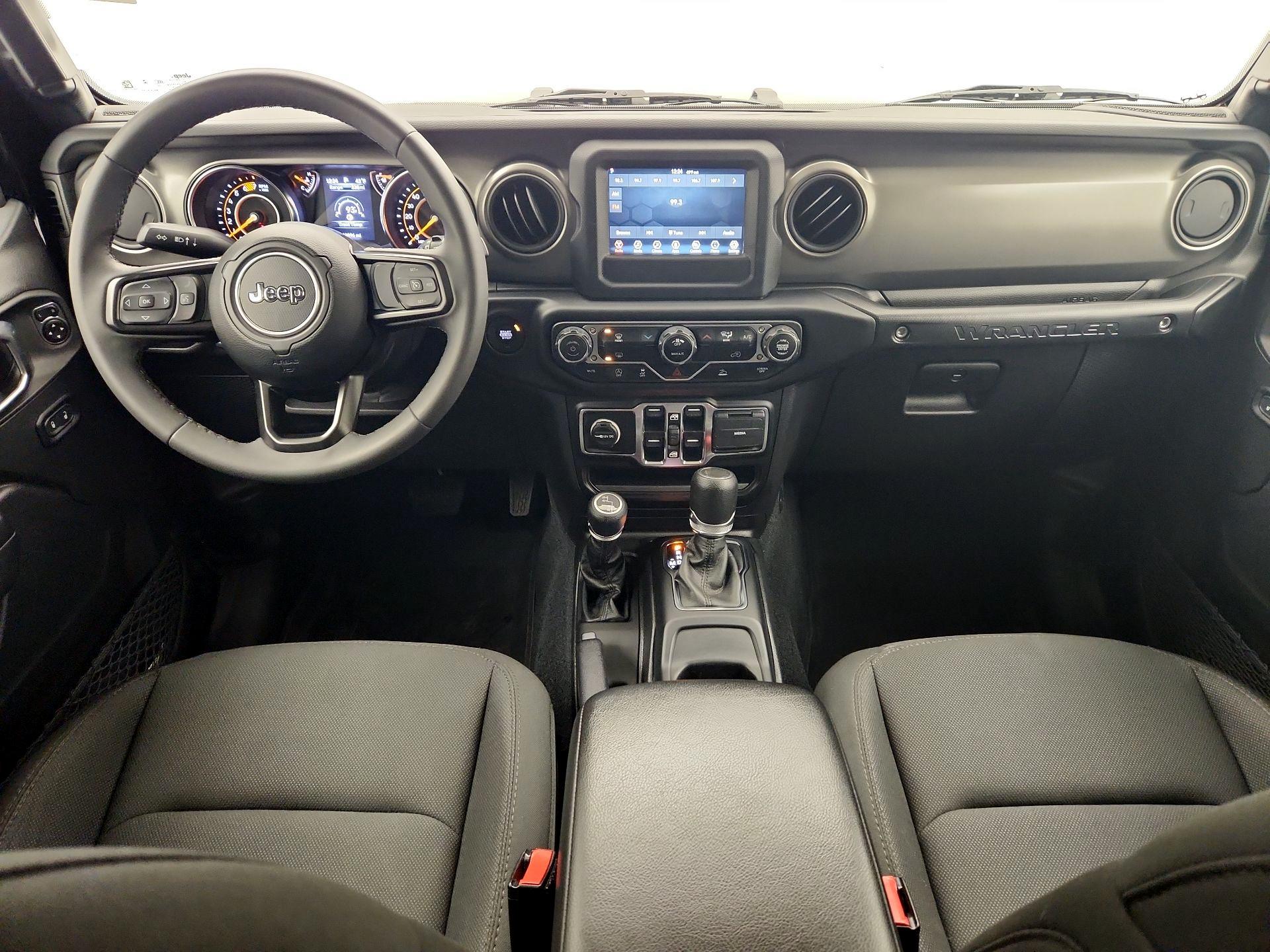 Thumbnail: 2023 Jeep Wrangler - 9