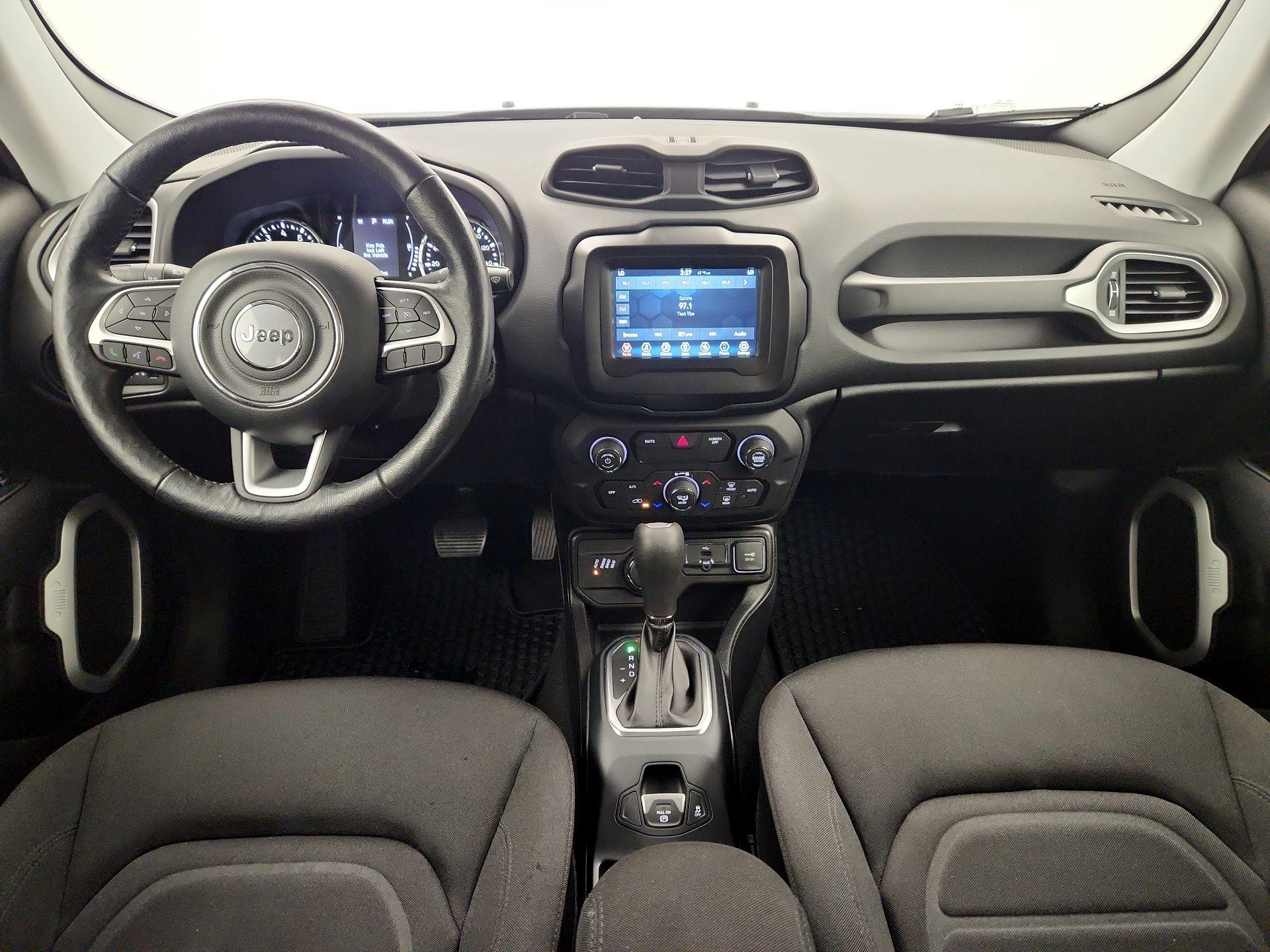 Thumbnail: 2020 Jeep Renegade - 9