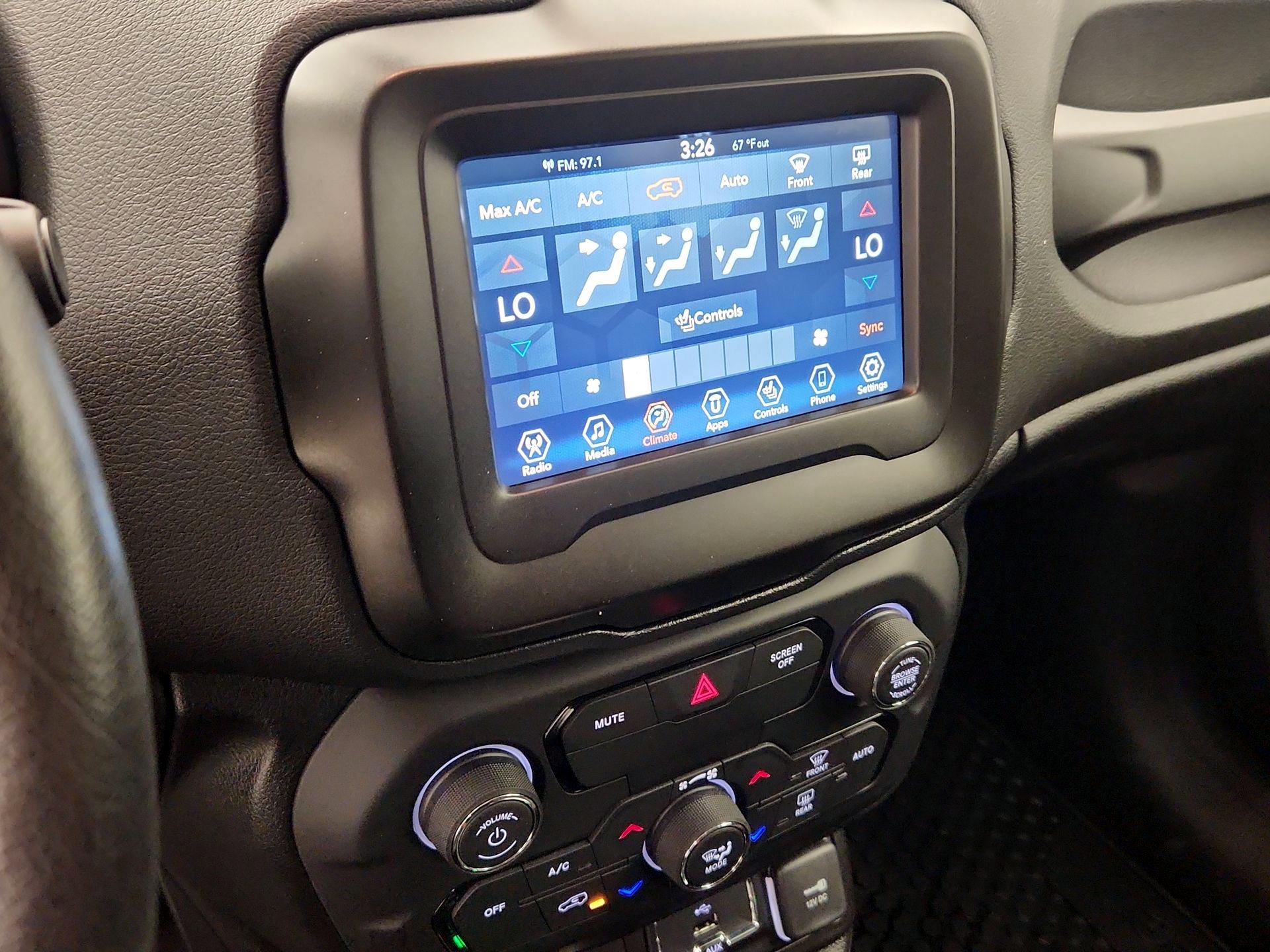 Thumbnail: 2020 Jeep Renegade - 16