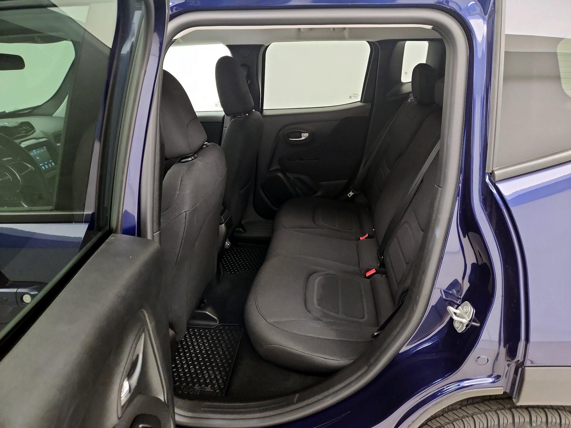 Thumbnail: 2020 Jeep Renegade - 19