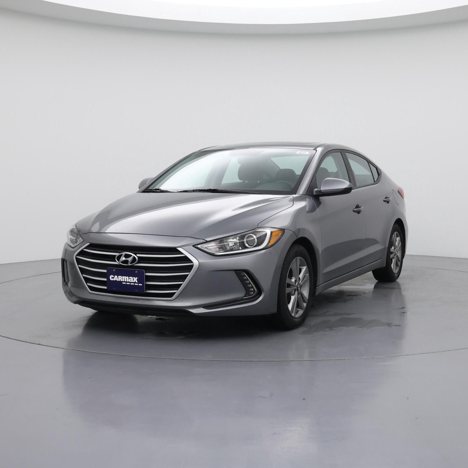 Thumbnail: 2017 Hyundai Elantra - 4