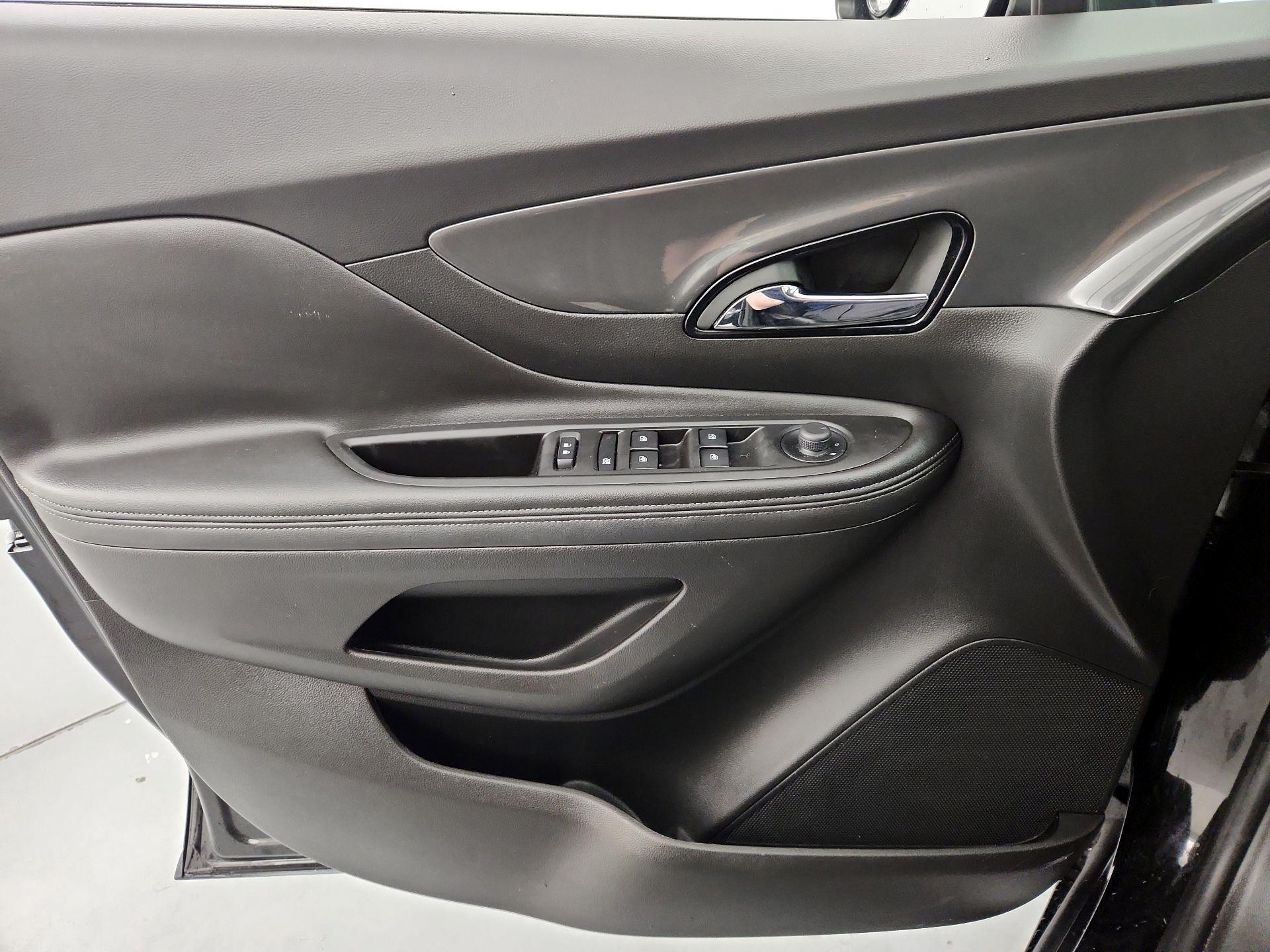 Thumbnail: 2017 Buick Encore - 12
