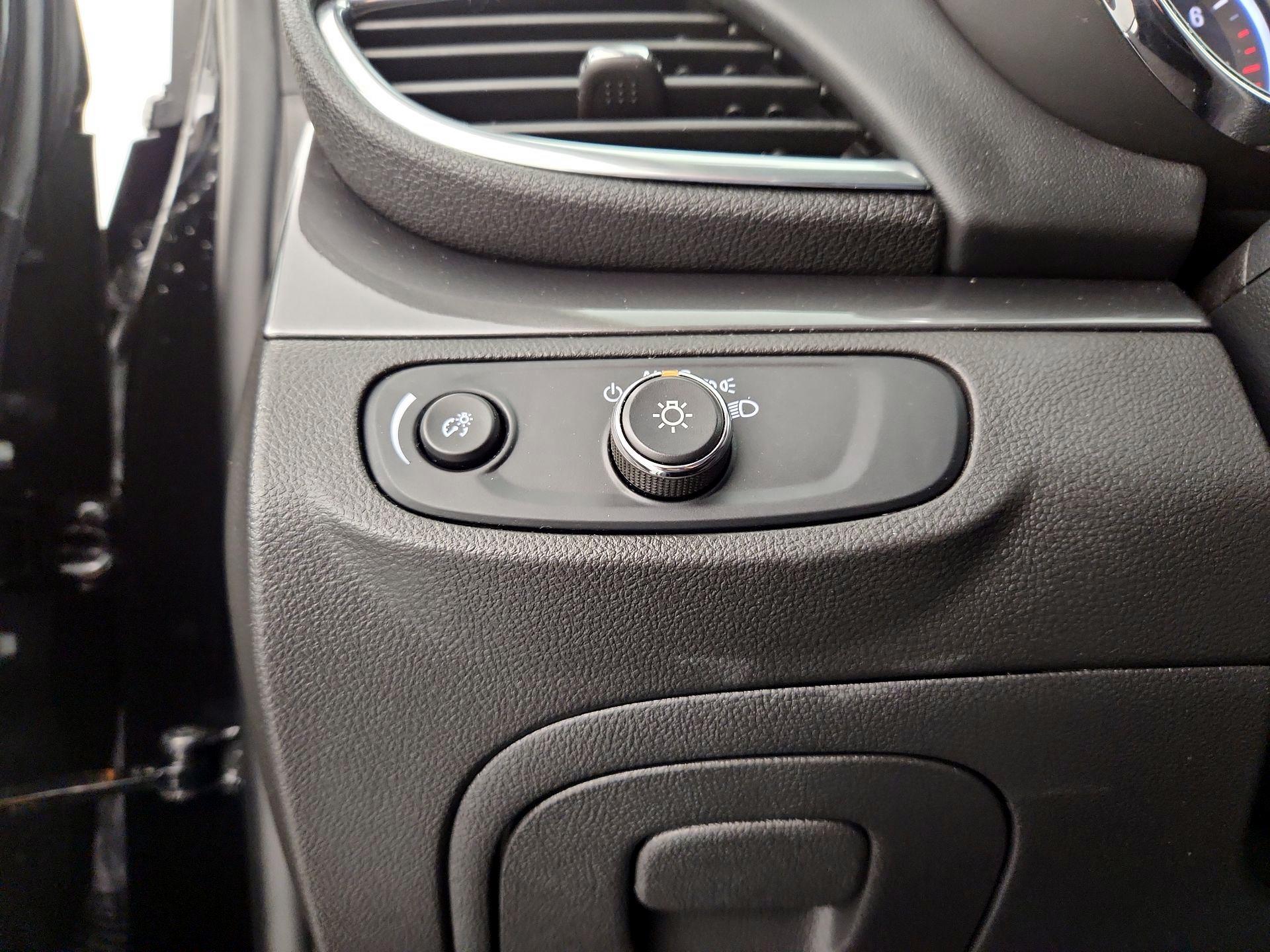 Thumbnail: 2017 Buick Encore - 13