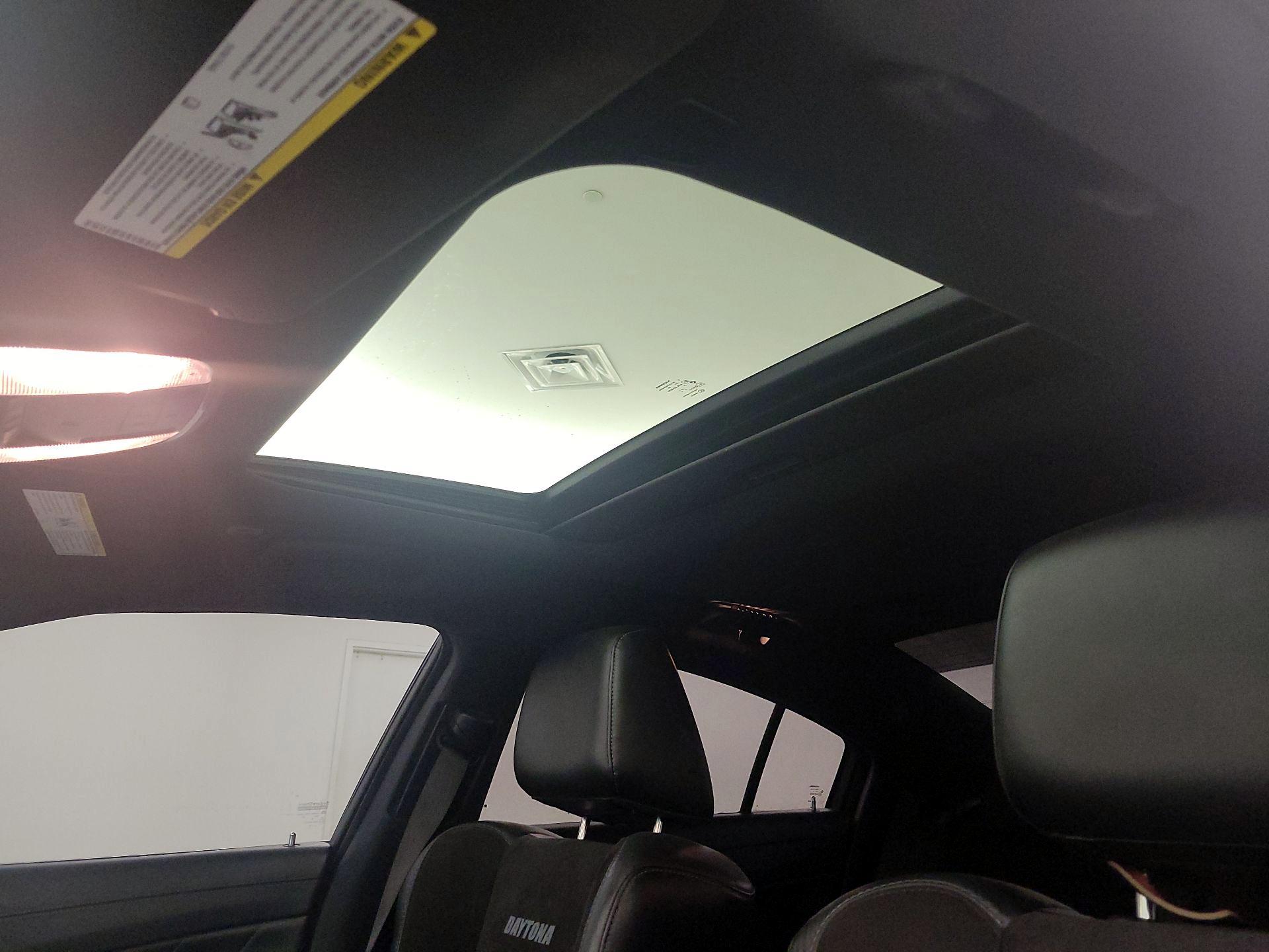 Thumbnail: 2020 Dodge Charger - 19