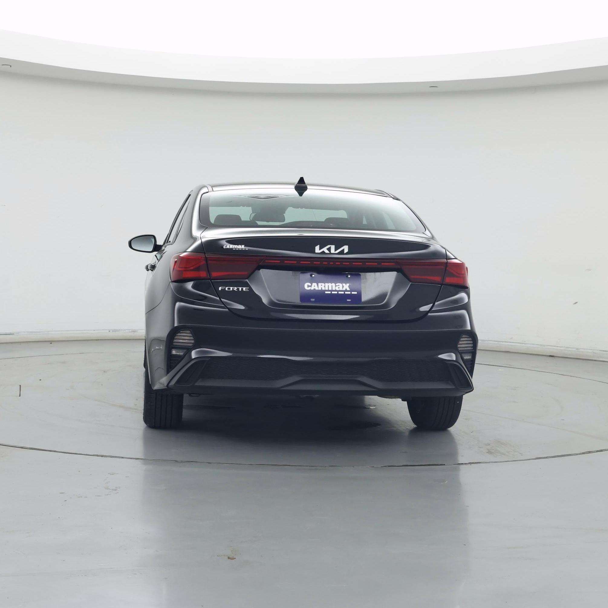 Thumbnail: 2024 Kia Forte - 6