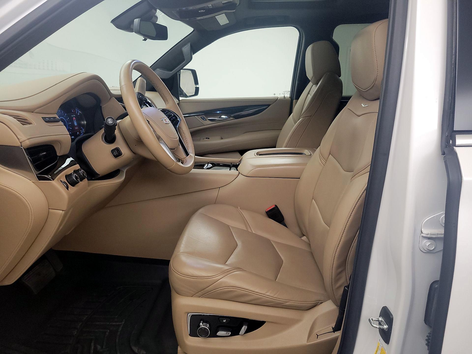 Thumbnail: 2020 Cadillac Escalade - 11