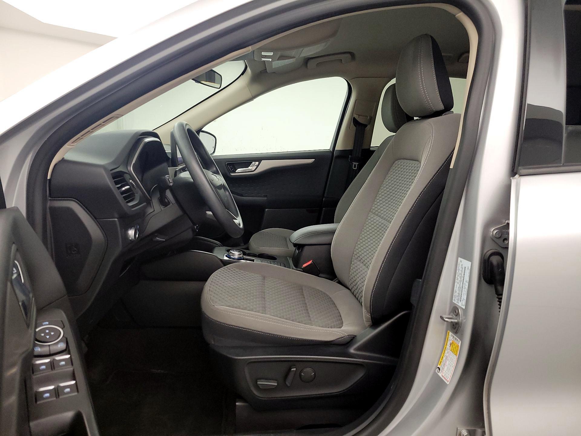 Thumbnail: 2020 Ford Escape - 11