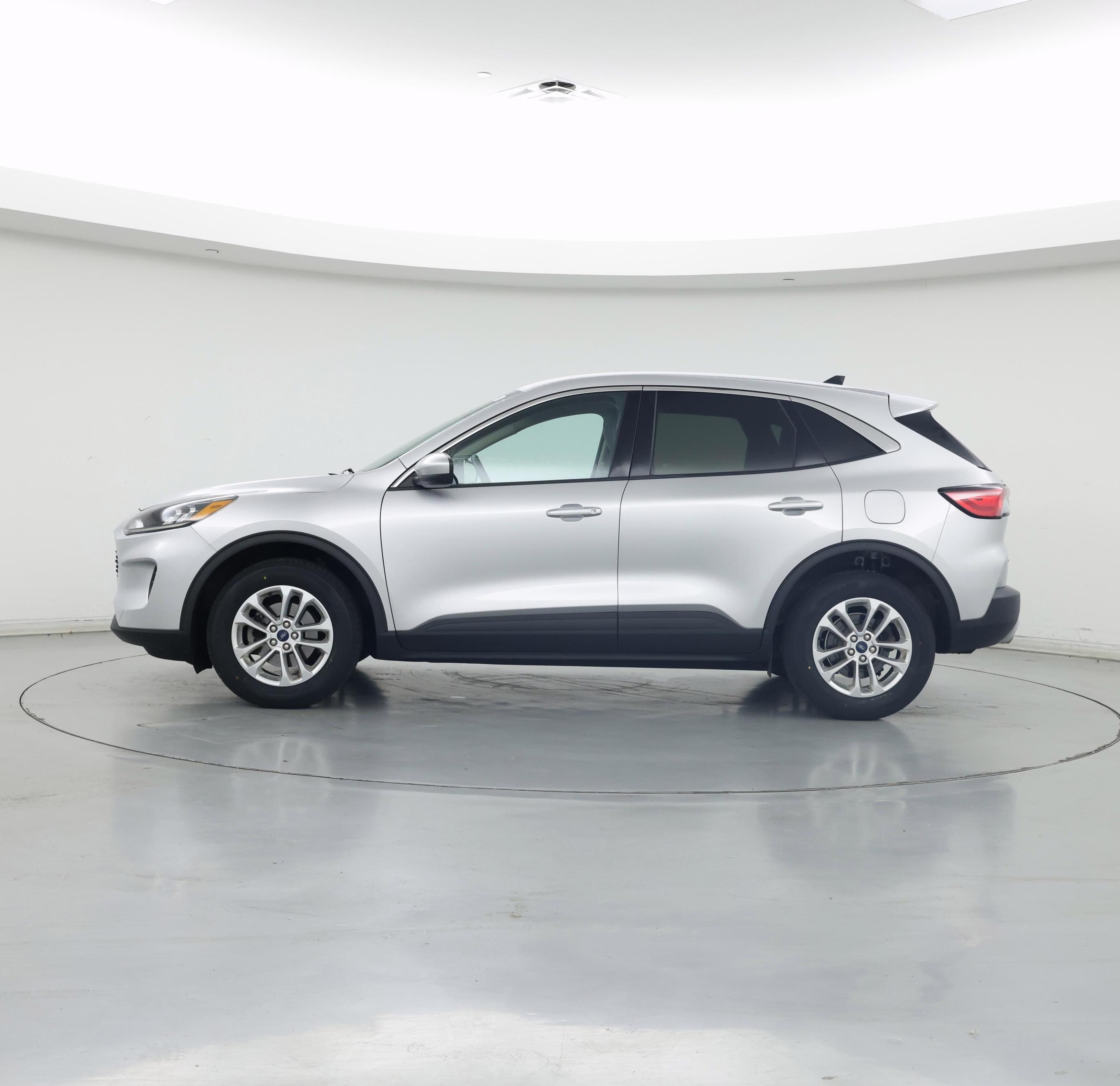 Thumbnail: 2020 Ford Escape - 3