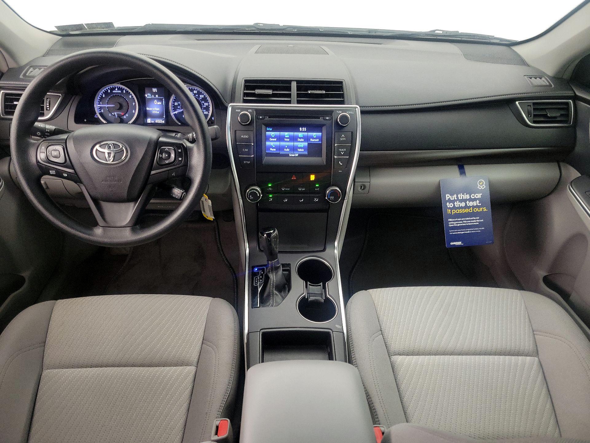 Thumbnail: 2016 Toyota Camry - 9