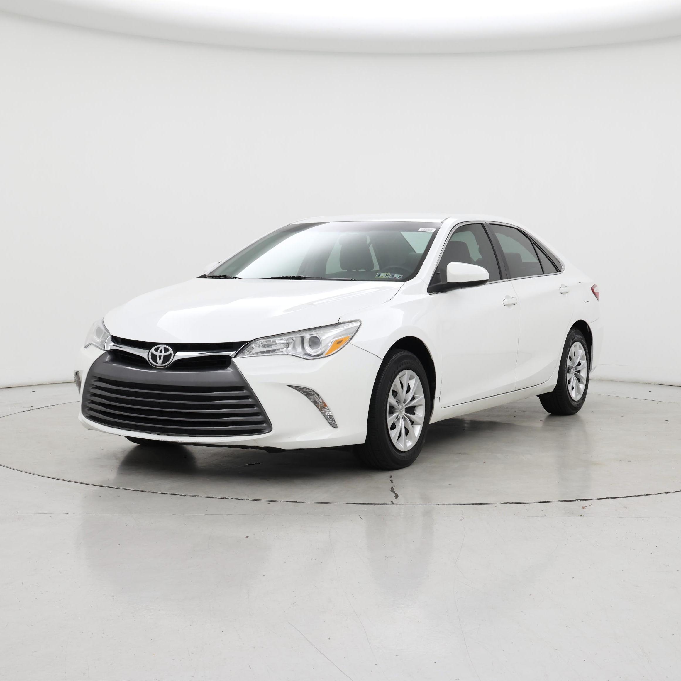 Thumbnail: 2016 Toyota Camry - 4