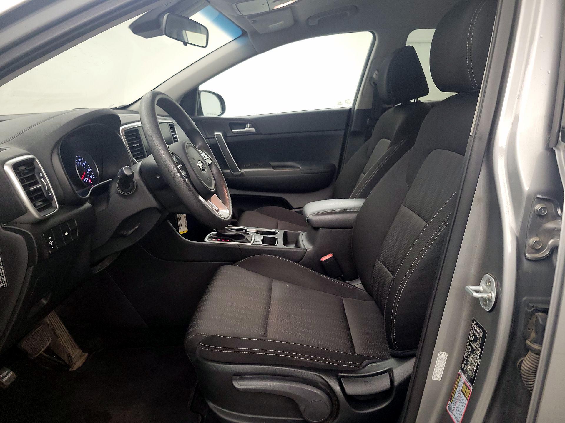 Thumbnail: 2020 Kia Sportage - 11