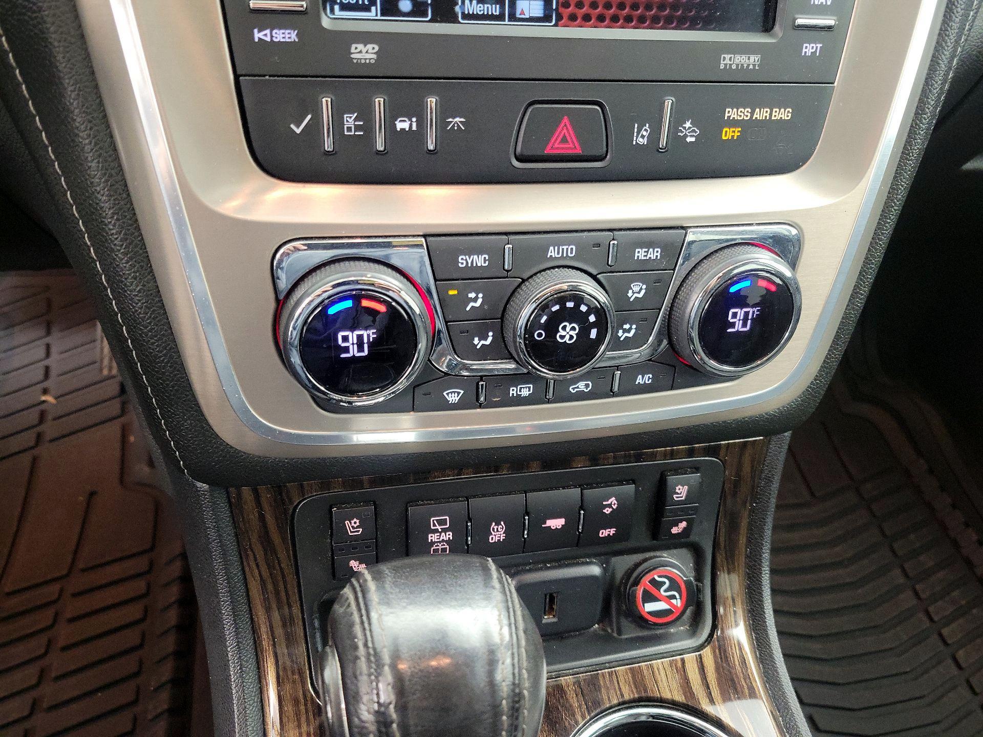 Thumbnail: 2016 GMC Acadia - 17