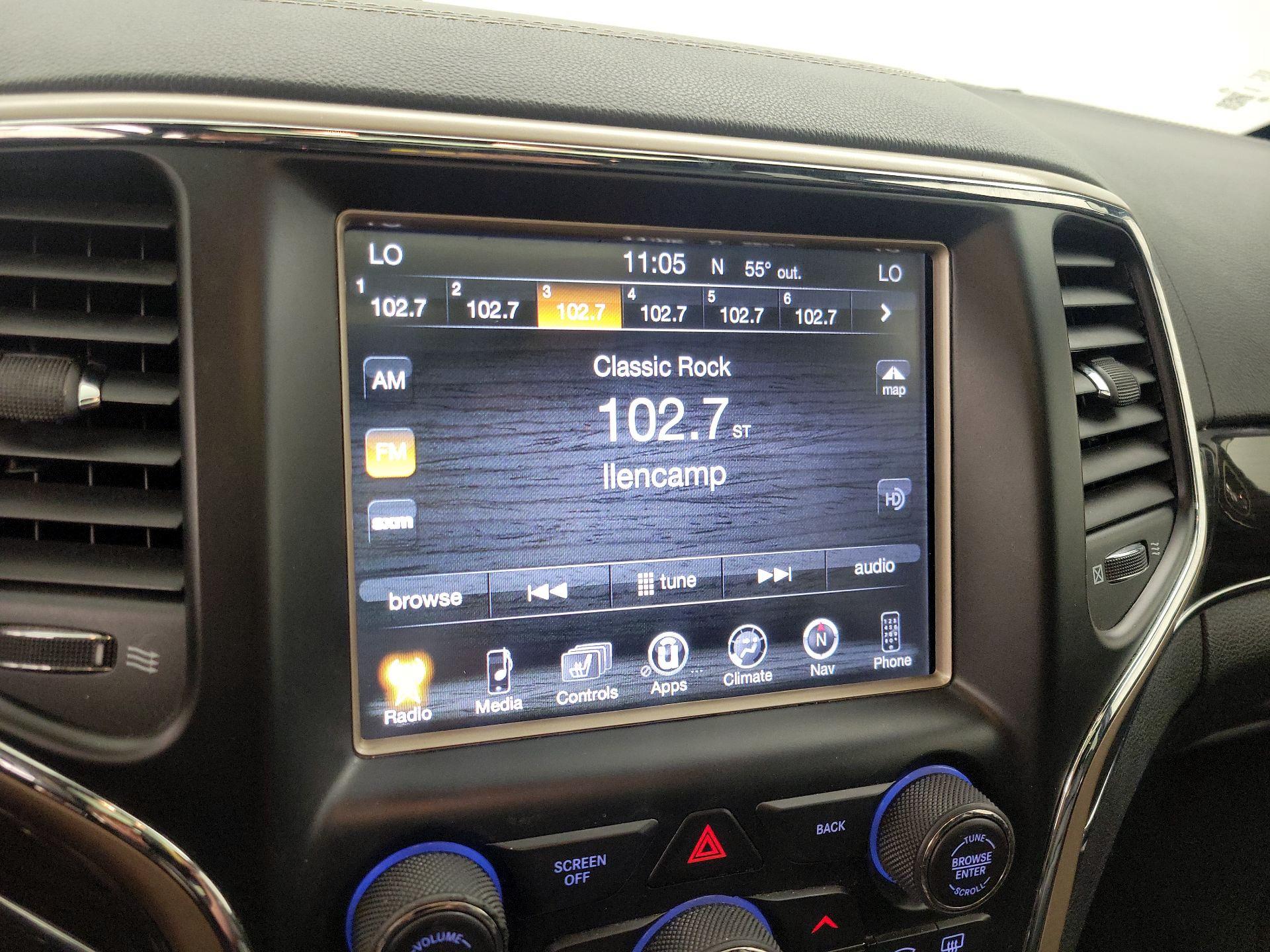 Thumbnail: 2017 Jeep Grand Cherokee - 16
