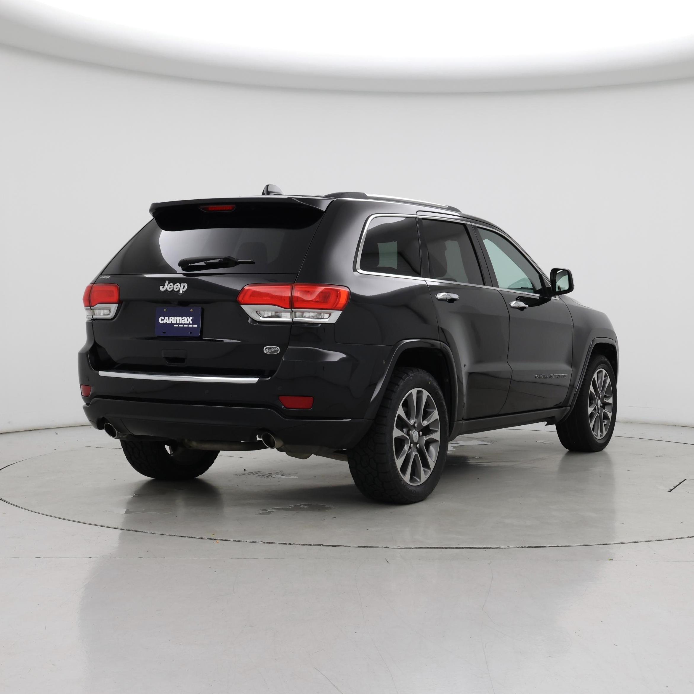 Thumbnail: 2017 Jeep Grand Cherokee - 8