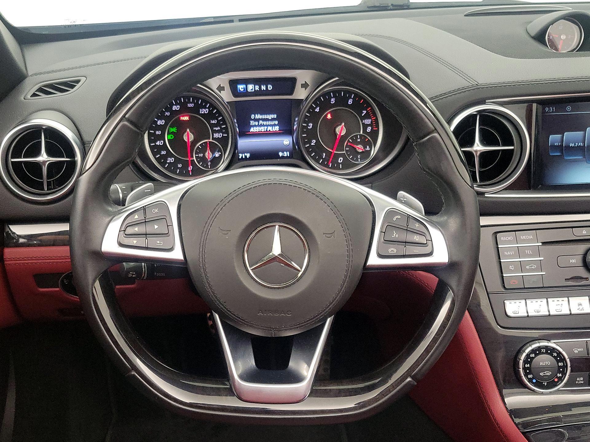 Thumbnail: 2018 Mercedes-Benz SL-Class - 10