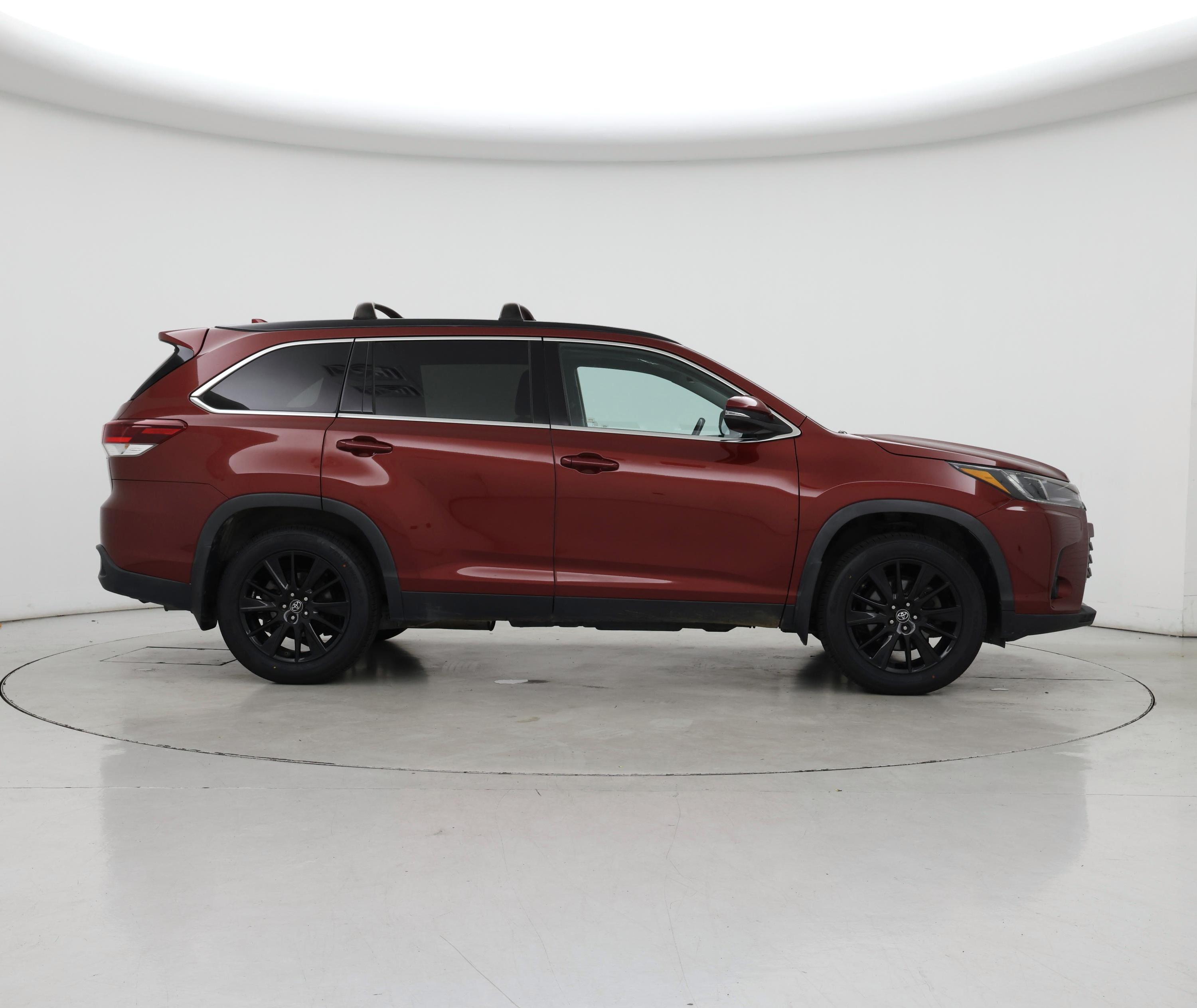 Thumbnail: 2019 Toyota Highlander - 7