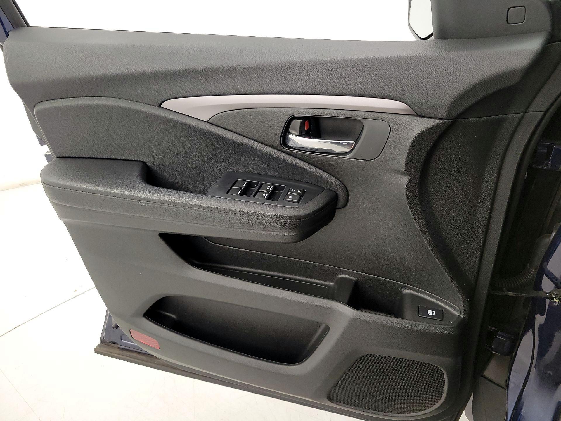 Thumbnail: 2022 Honda Pilot - 12