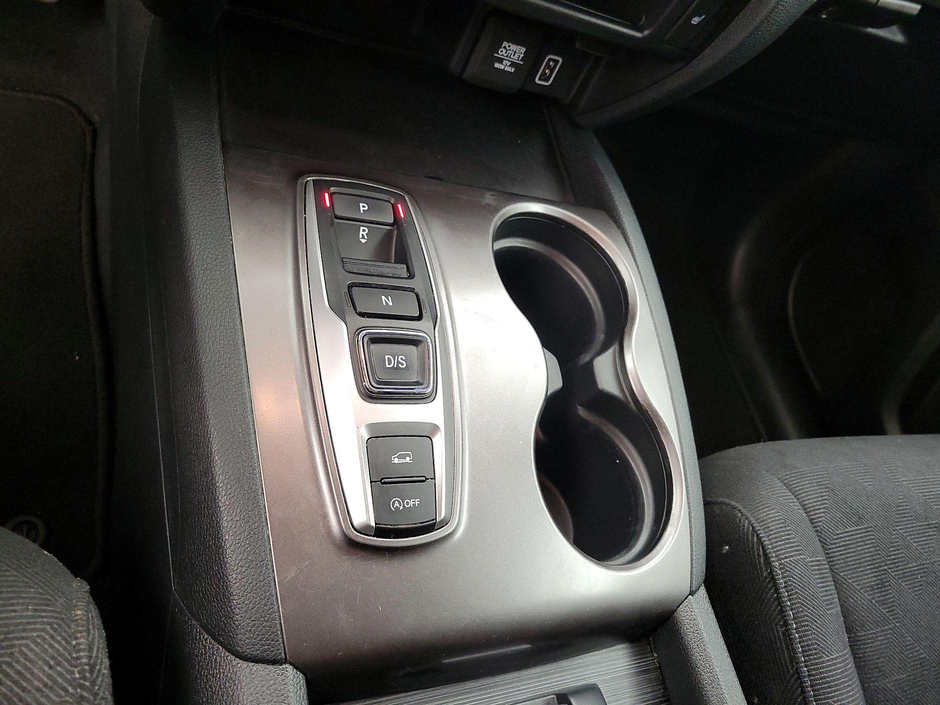 Thumbnail: 2022 Honda Pilot - 16