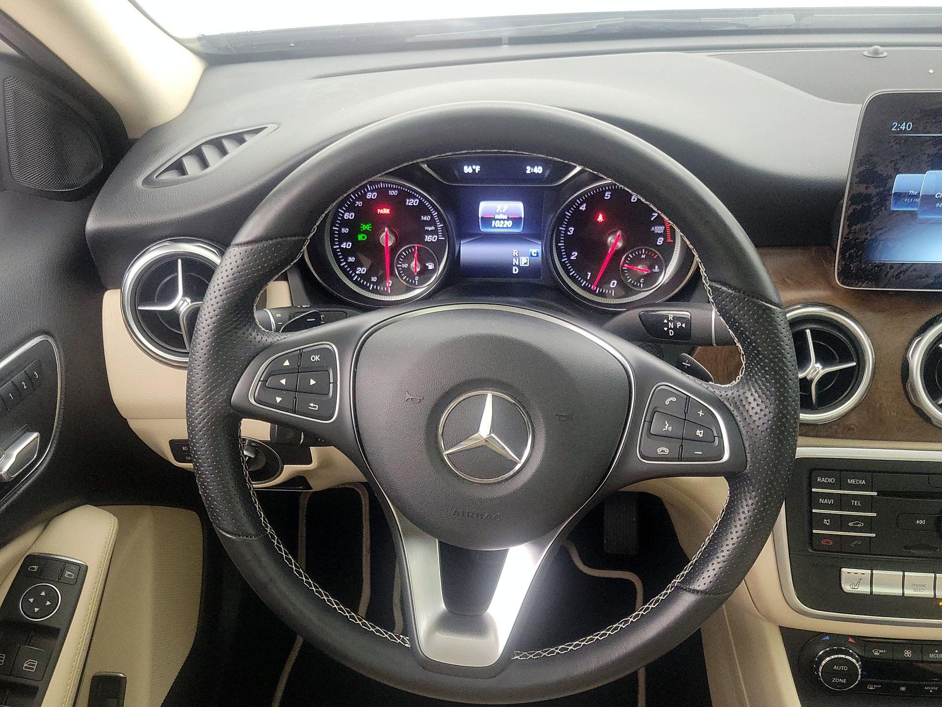 Thumbnail: 2019 Mercedes-Benz GLA - 10