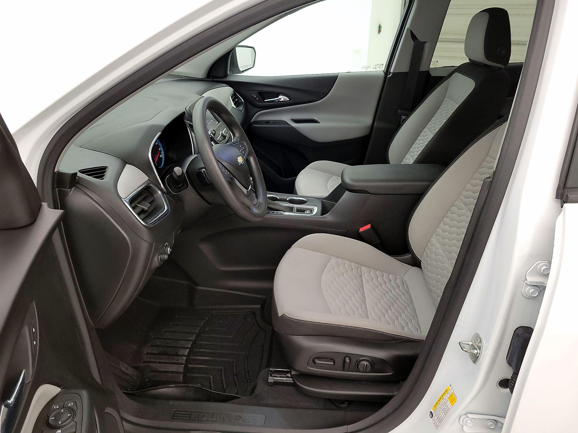Thumbnail: 2021 Chevrolet Equinox - 11