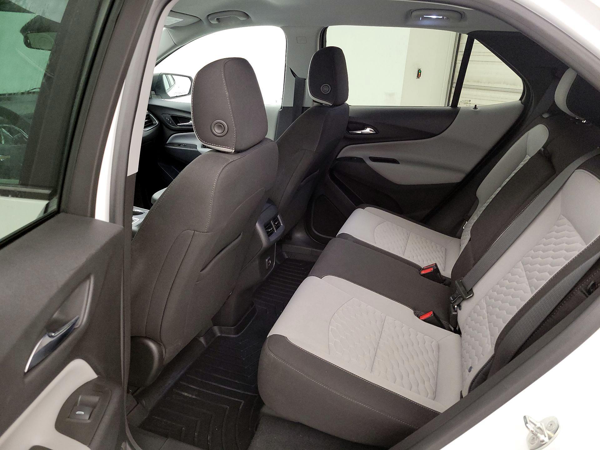 Thumbnail: 2021 Chevrolet Equinox - 17