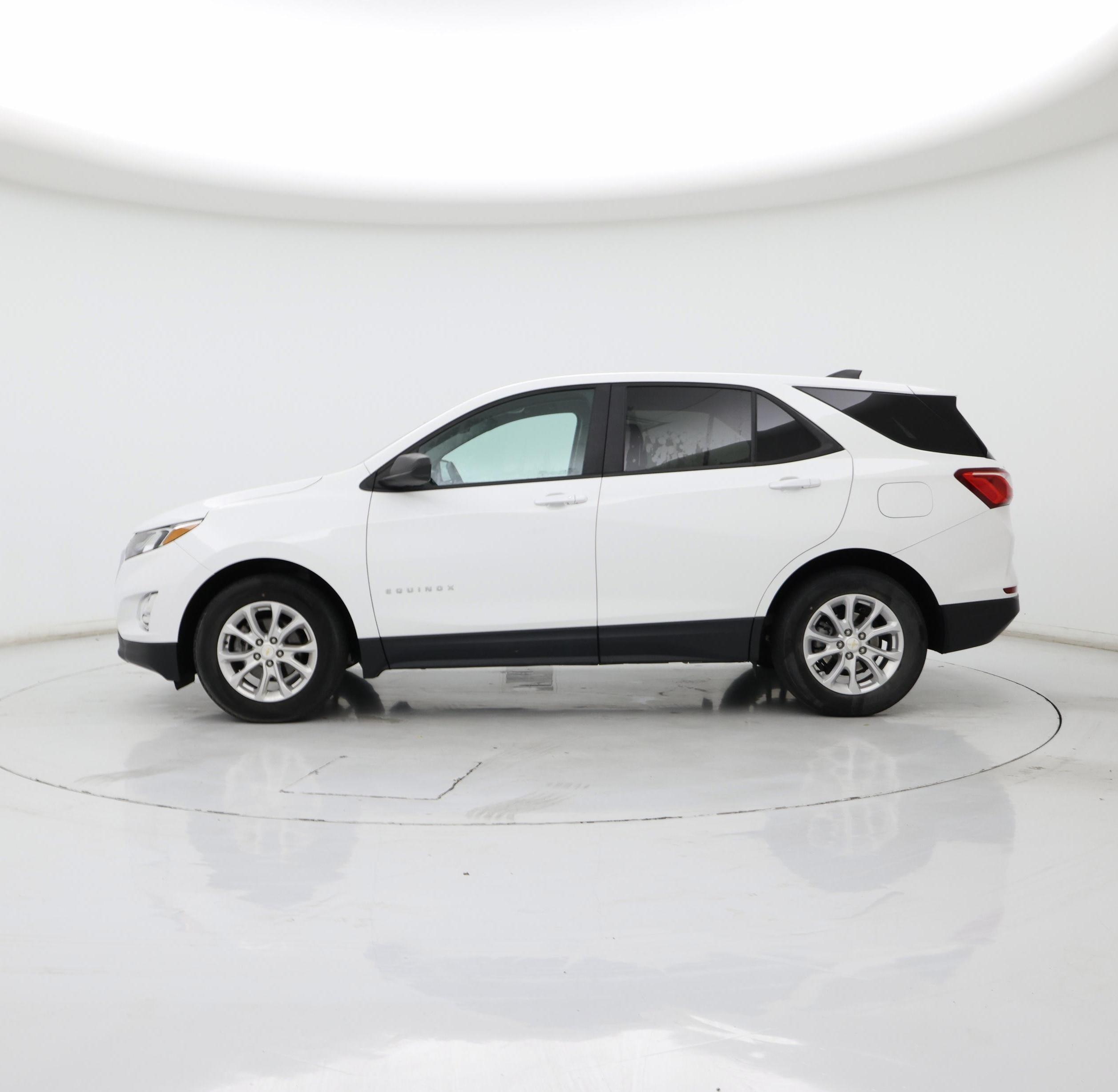 Thumbnail: 2021 Chevrolet Equinox - 3