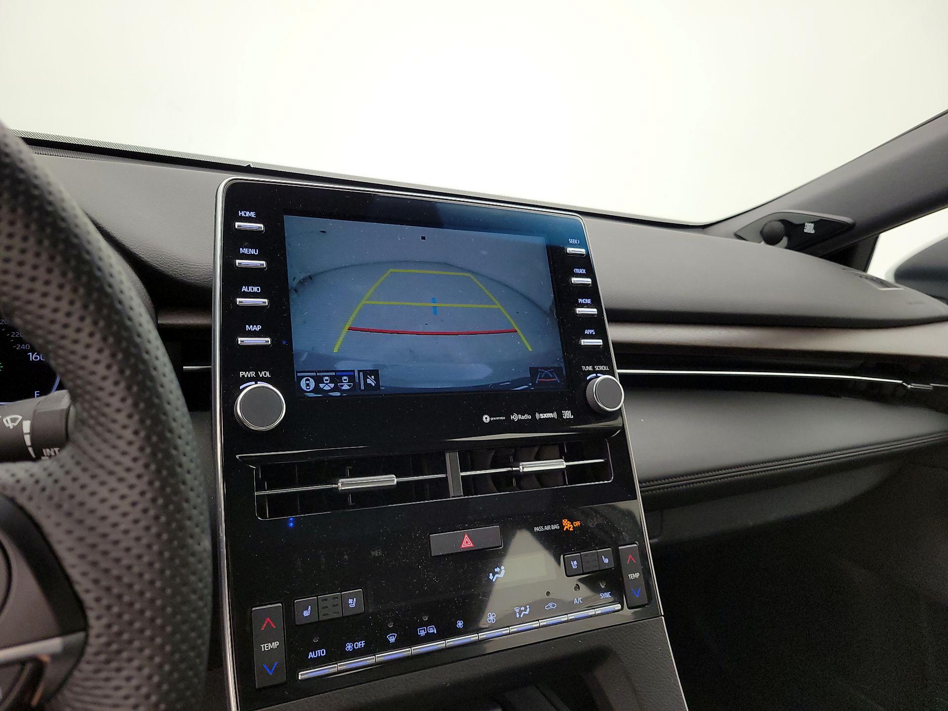 Thumbnail: 2022 Toyota Avalon - 13