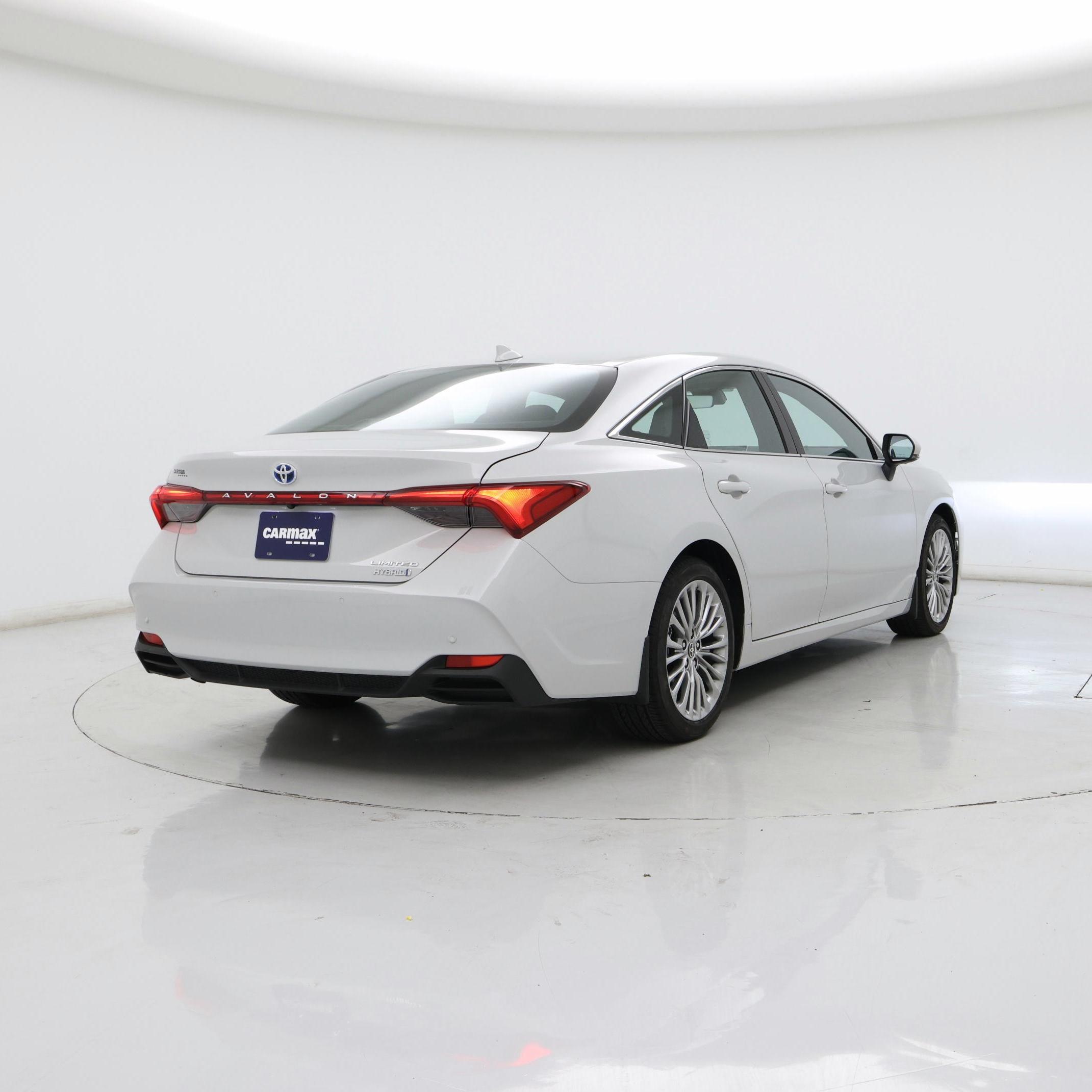 Thumbnail: 2022 Toyota Avalon - 8