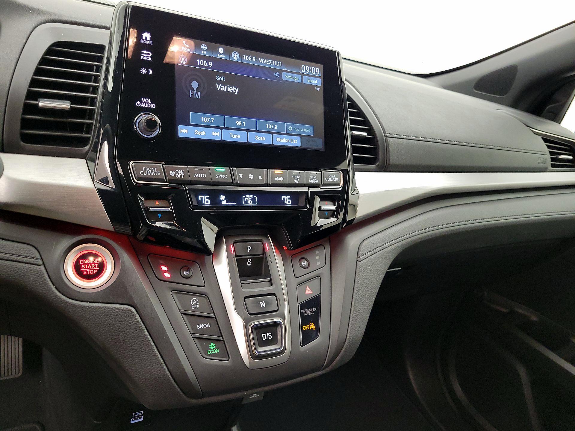 Thumbnail: 2023 Honda Odyssey - 15