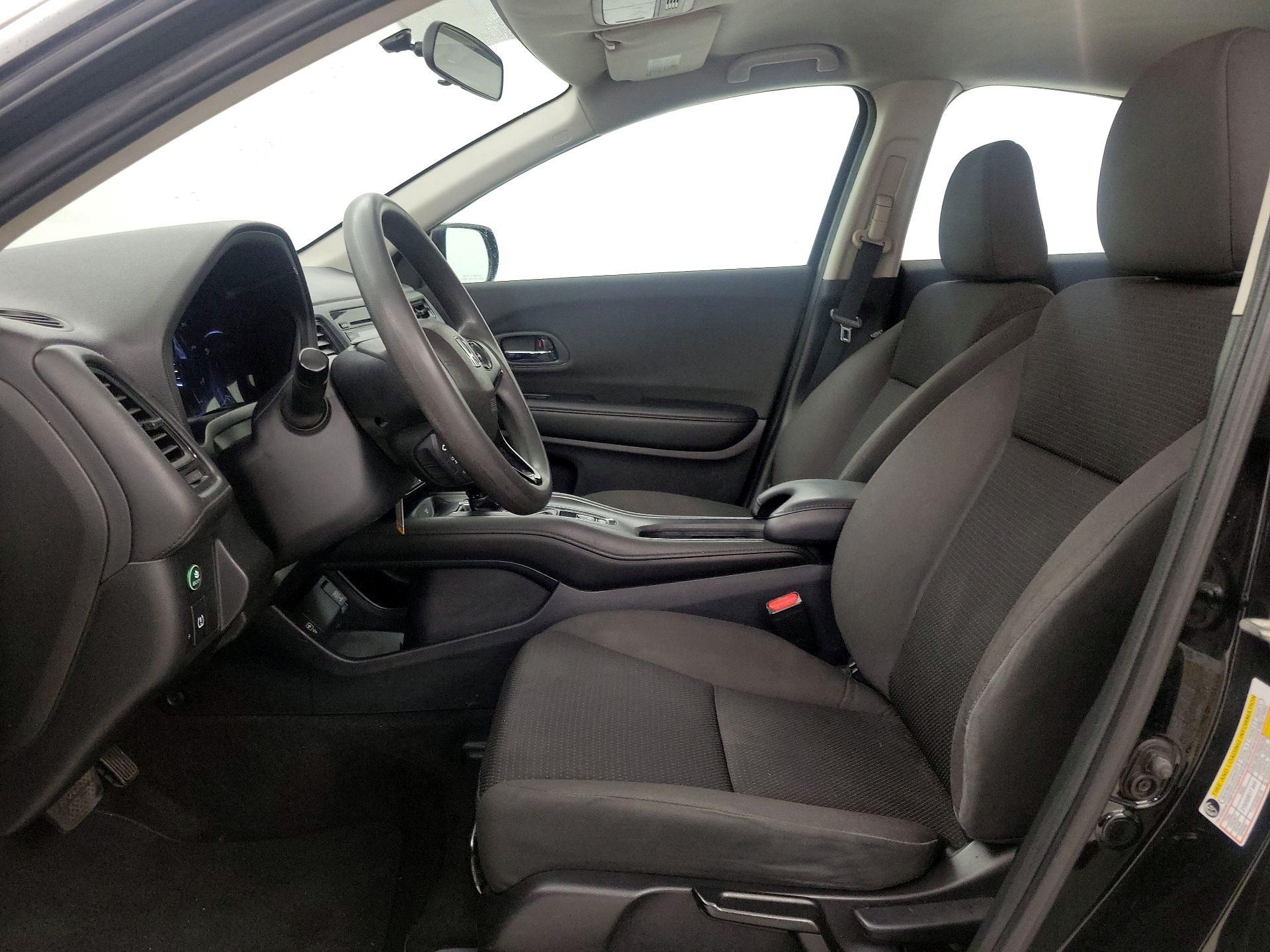 Thumbnail: 2019 Honda HR-V - 11