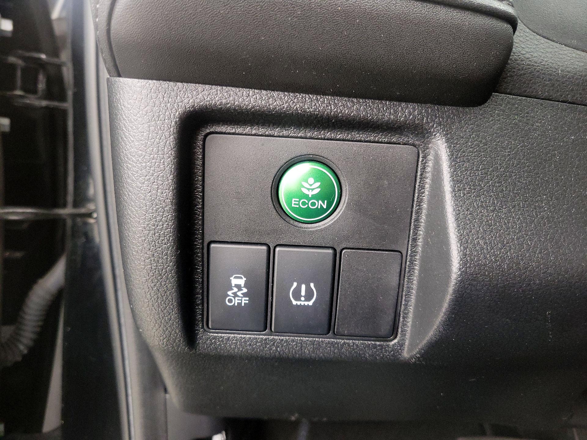 Thumbnail: 2019 Honda HR-V - 13