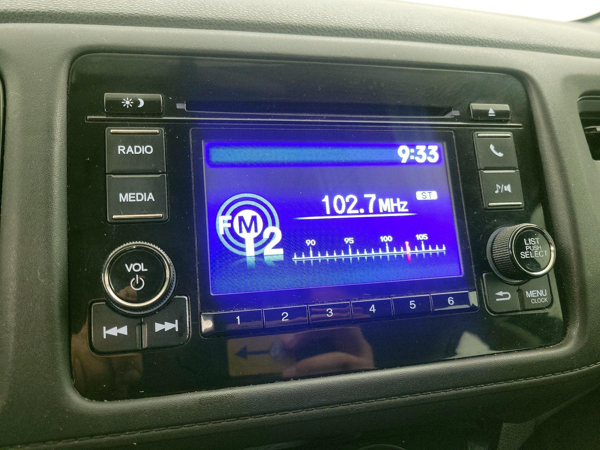 Thumbnail: 2019 Honda HR-V - 15