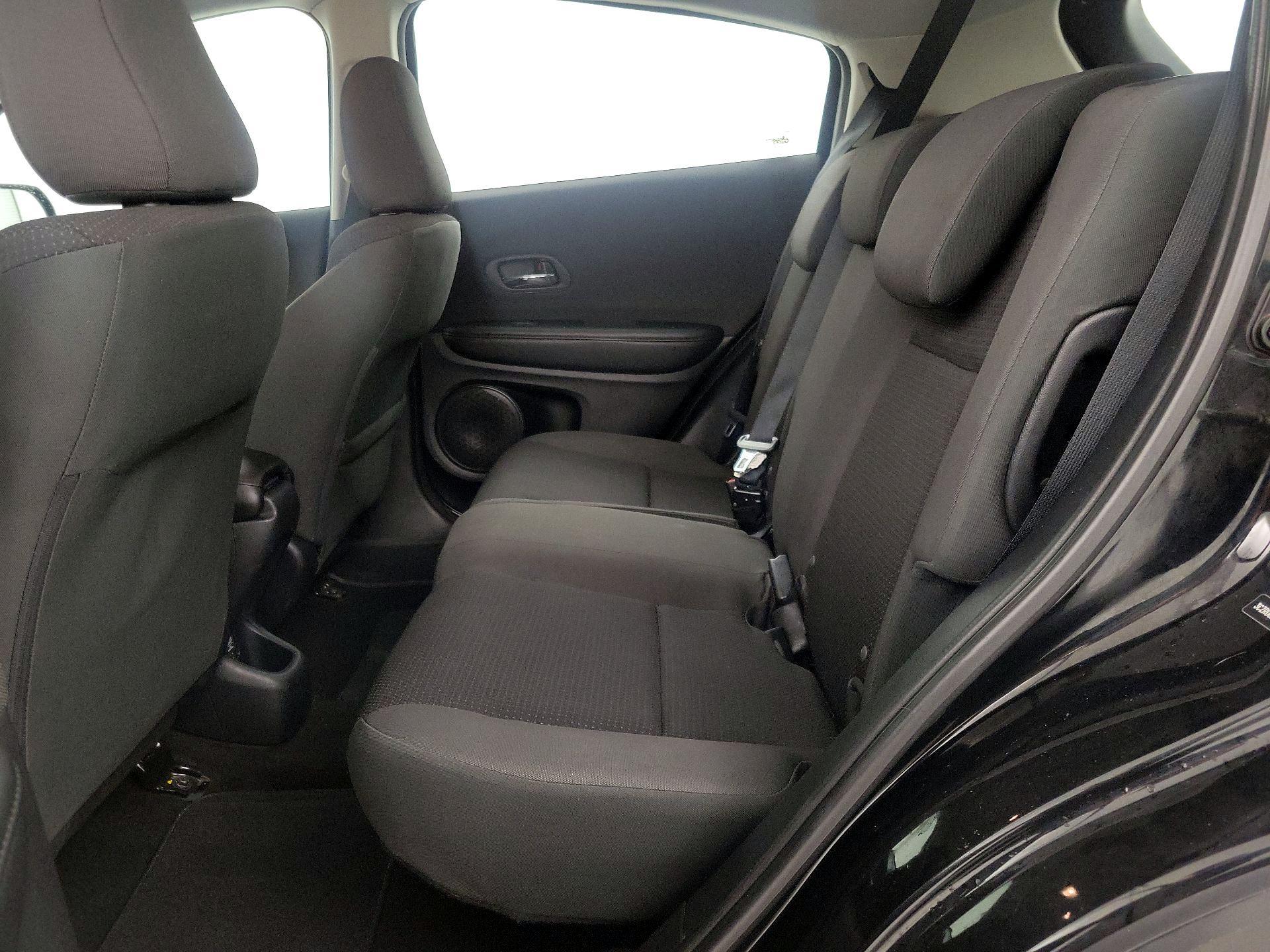 Thumbnail: 2019 Honda HR-V - 19