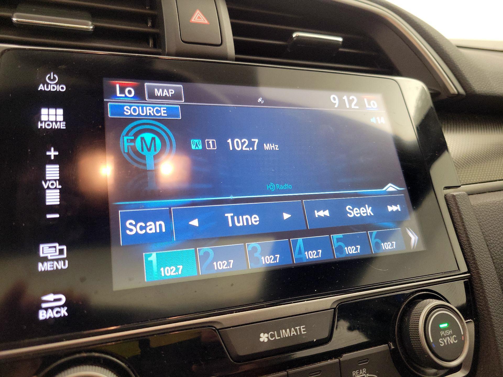 Thumbnail: 2017 Honda Civic - 16