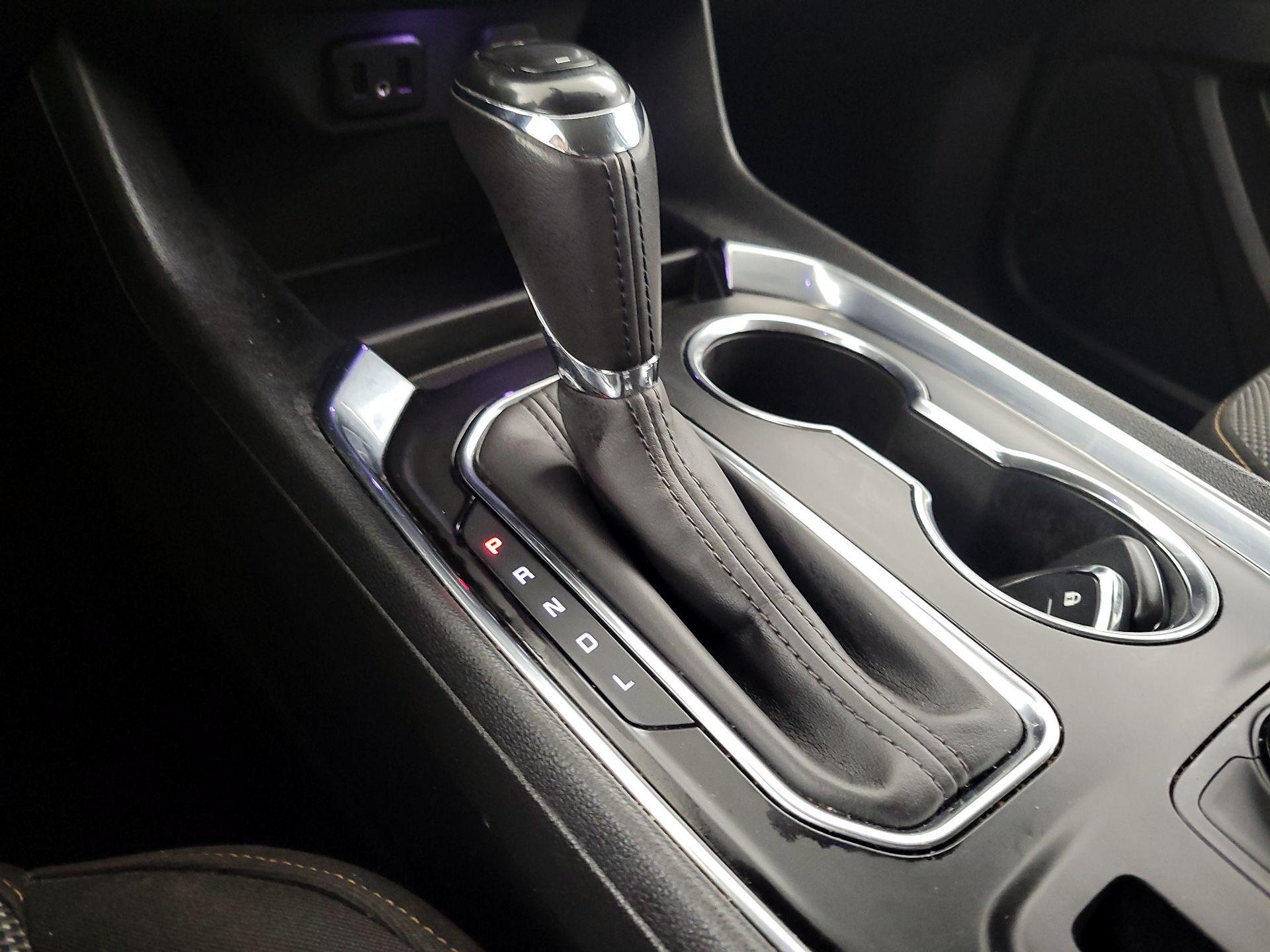 Thumbnail: 2018 Chevrolet Traverse - 17