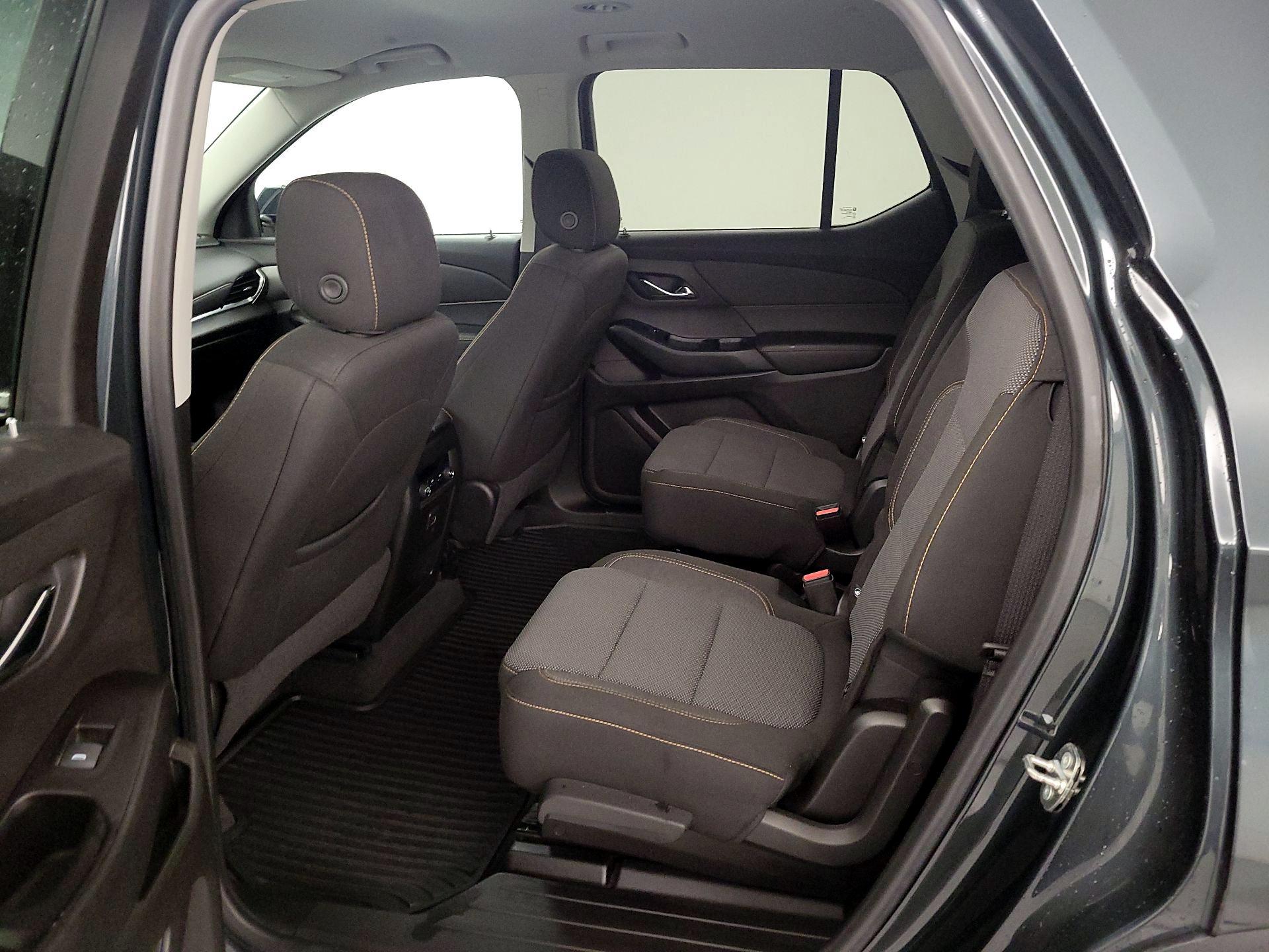 Thumbnail: 2018 Chevrolet Traverse - 19