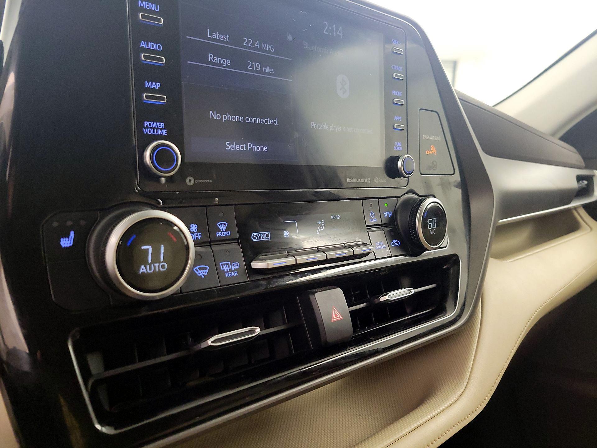 Thumbnail: 2021 Toyota Highlander - 16