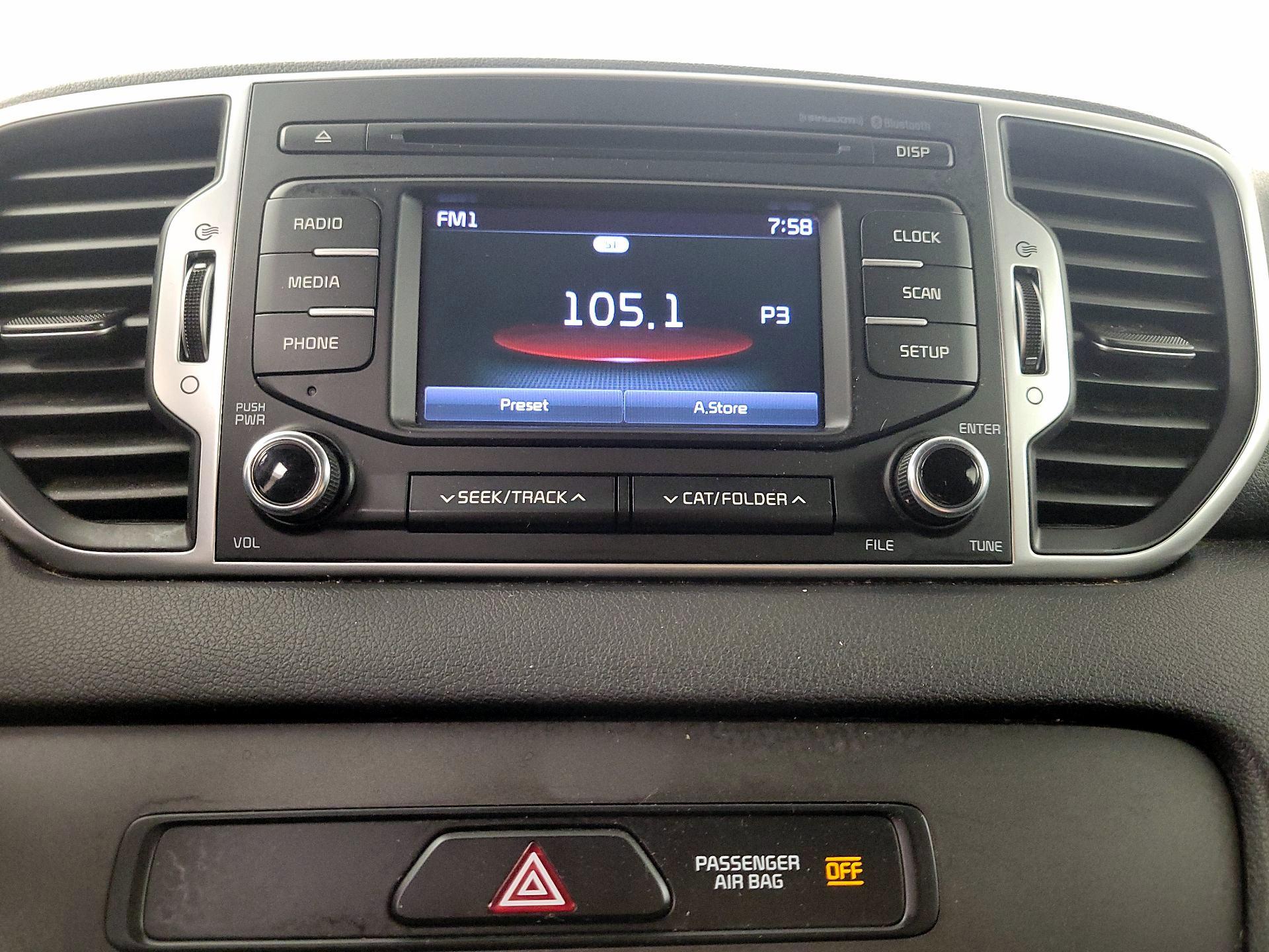 Thumbnail: 2017 Kia Sportage - 15