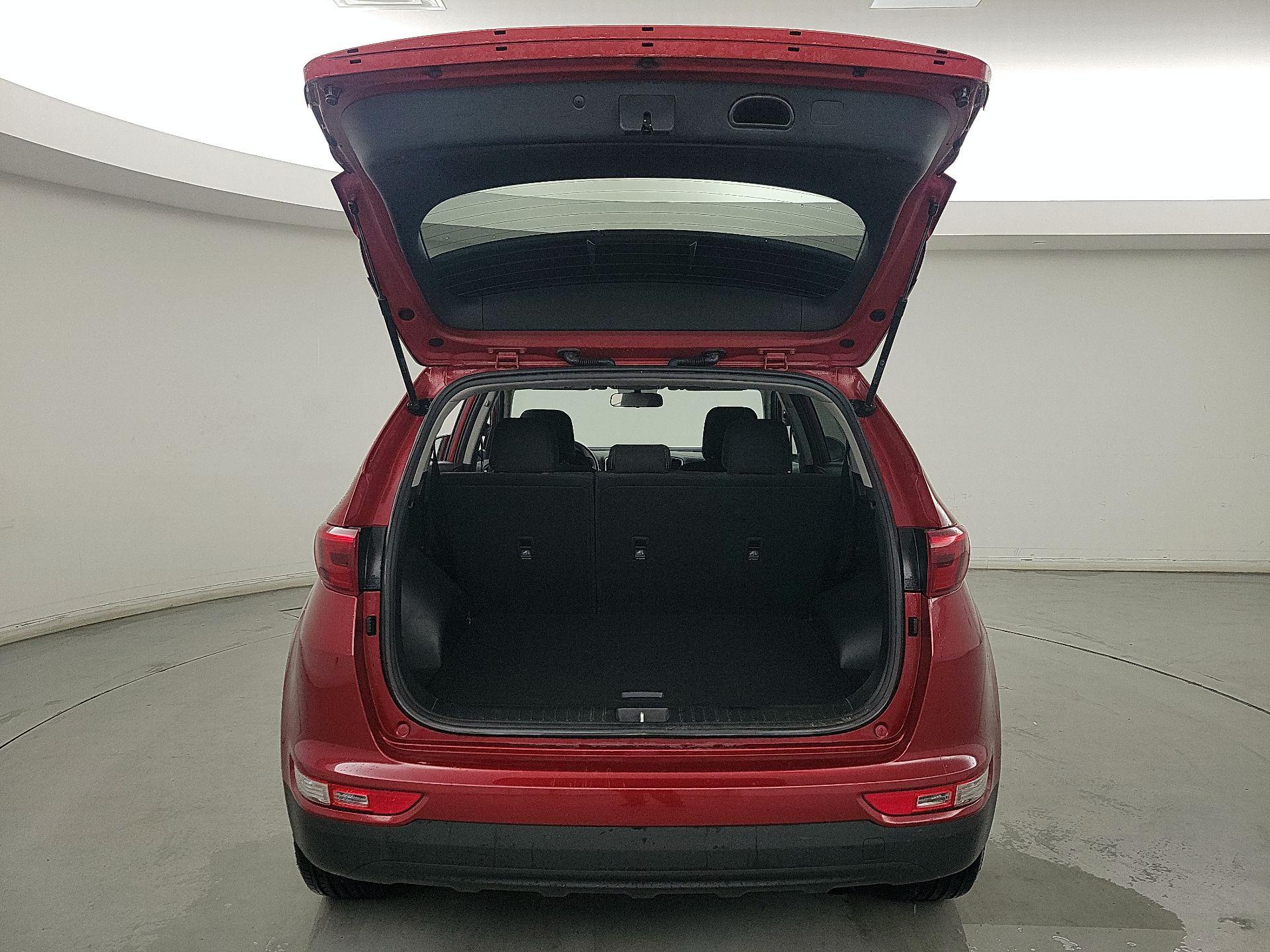 Thumbnail: 2017 Kia Sportage - 20