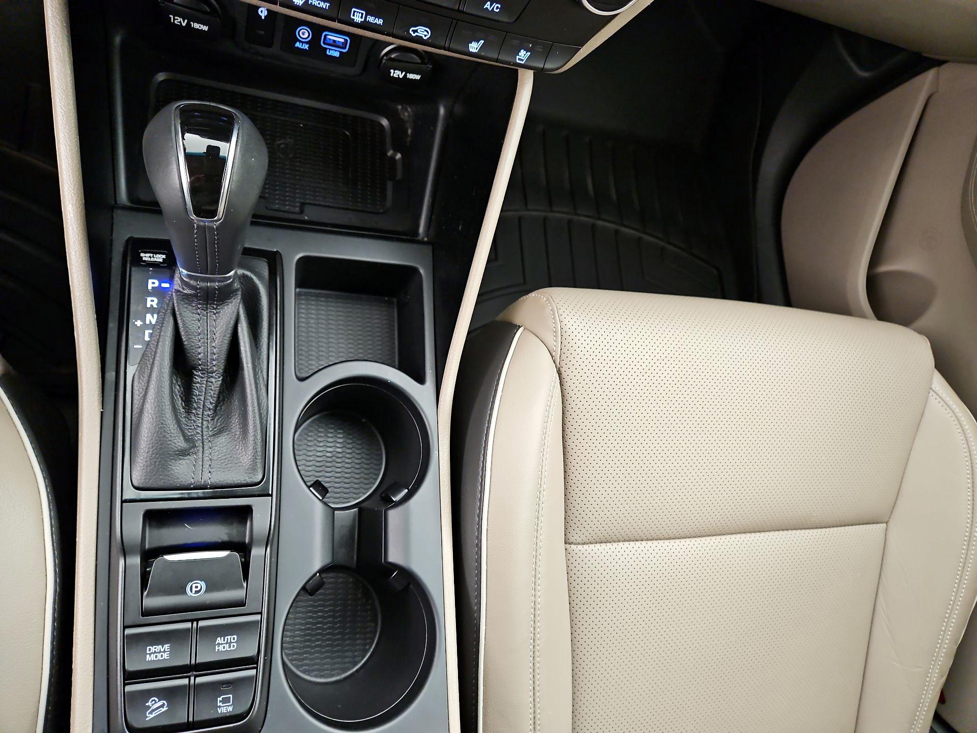 Thumbnail: 2020 Hyundai Tucson - 18